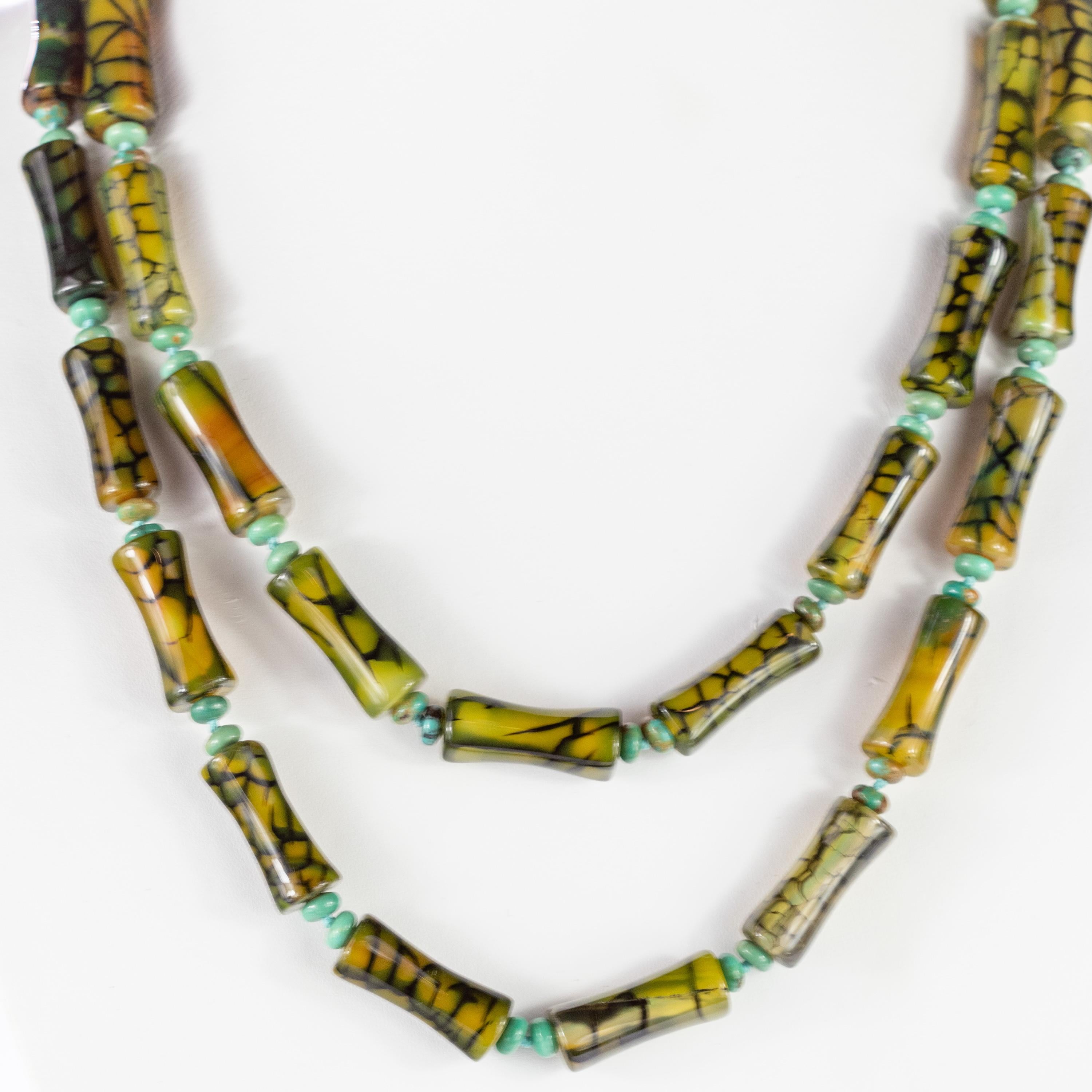 Green Agate Natural Turquoise Beaded Short Long Wrap Around Tribal Deco Necklace In New Condition For Sale In Milano, IT
