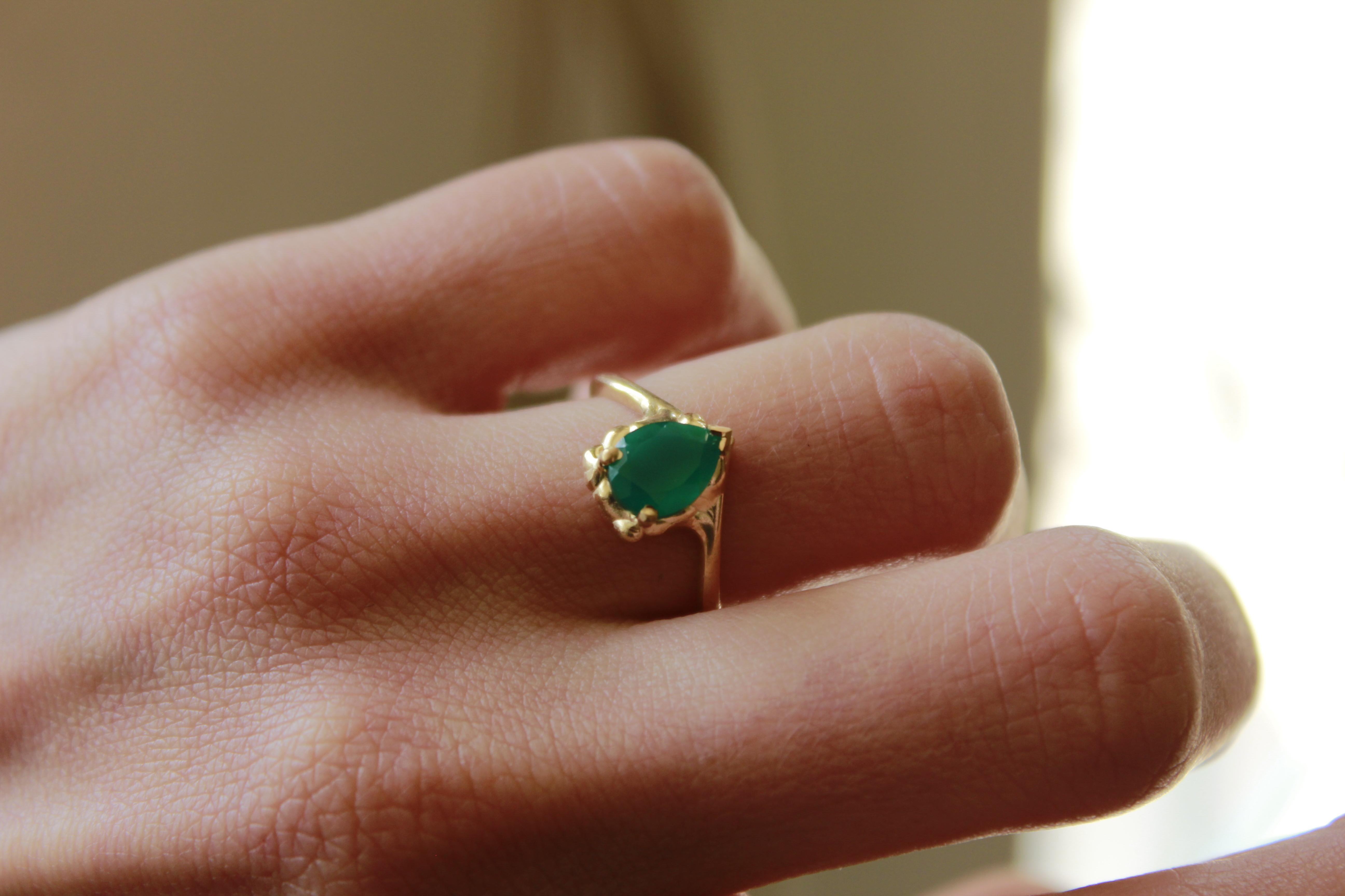 Pear Cut Green Agate Ring For Sale