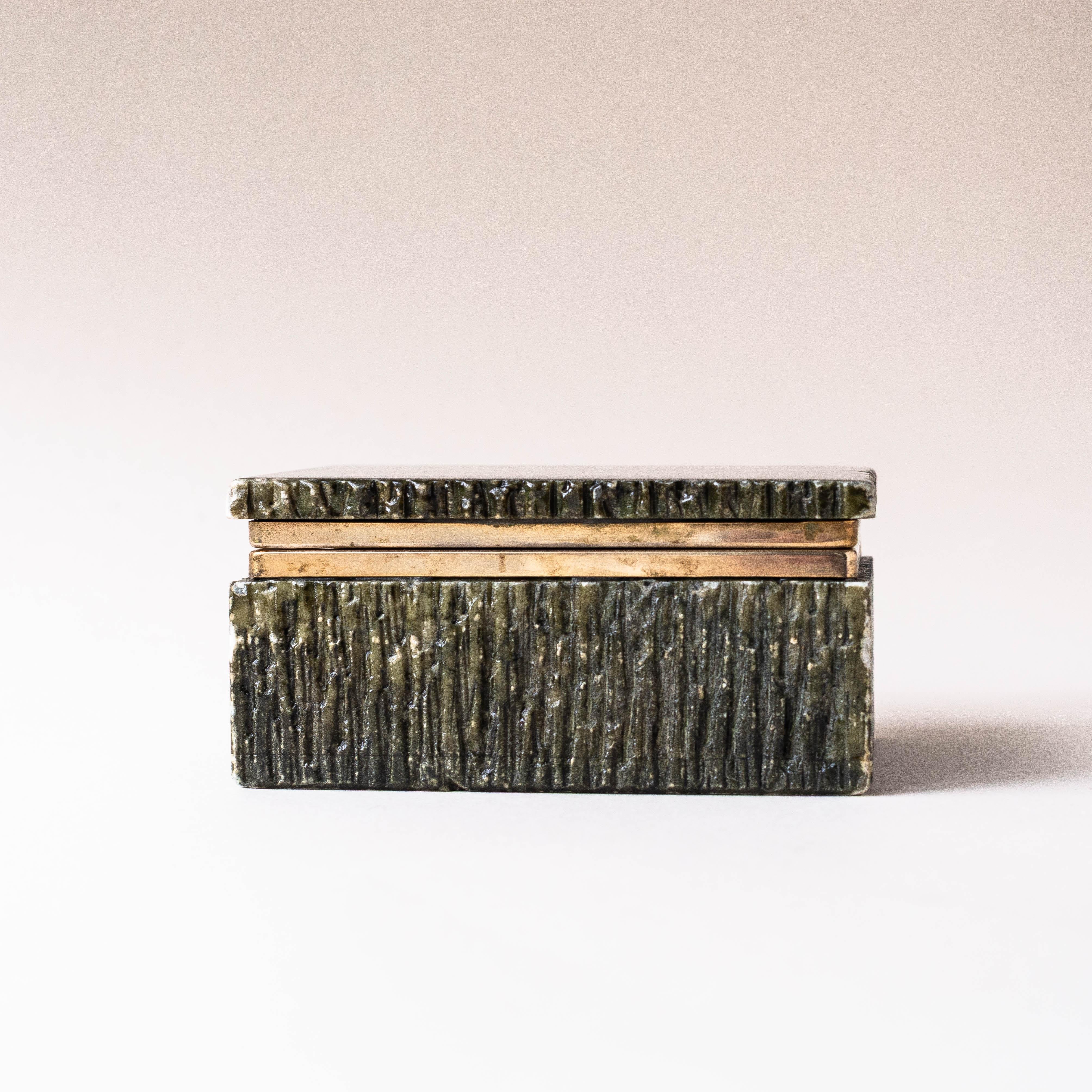 Mid-Century Modern Green Alabaster and Brass Jewelry Box by Romano Bianchi, Italy 1970s For Sale