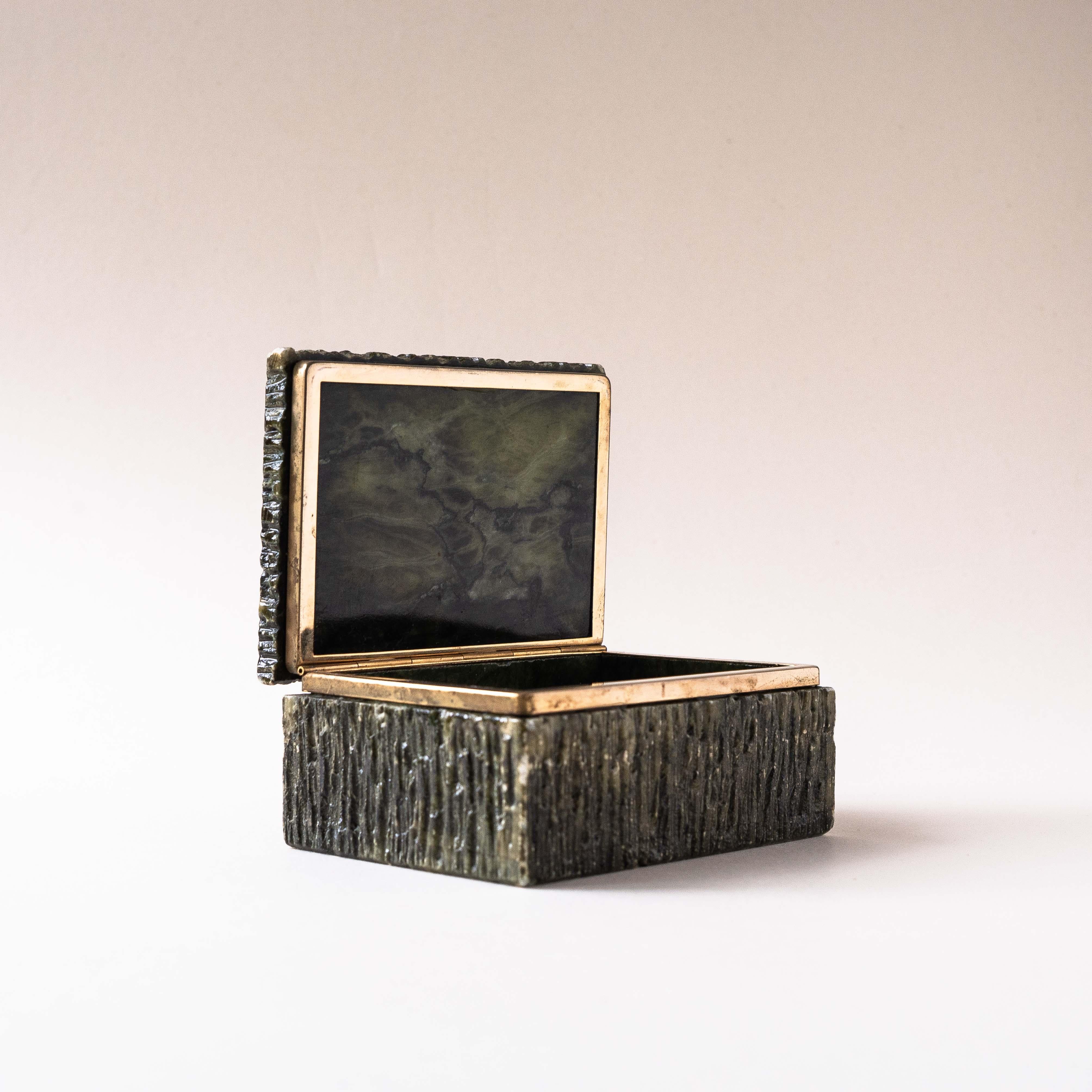 20th Century Green Alabaster and Brass Jewelry Box by Romano Bianchi, Italy 1970s For Sale