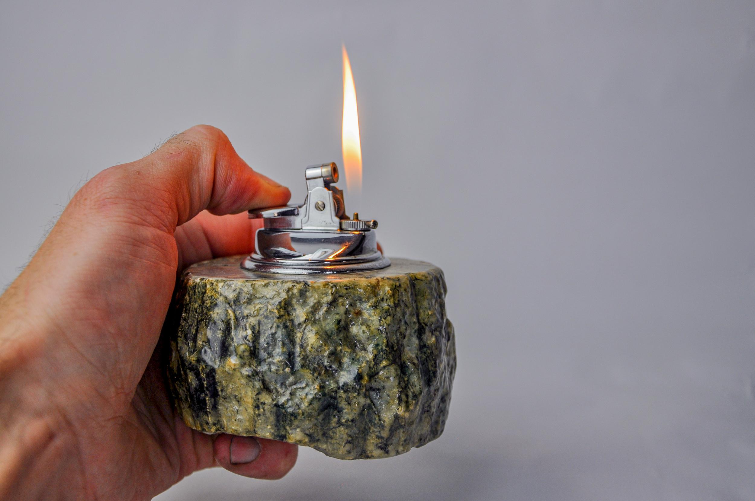 Hollywood Regency Green alabaster lighter by Romano Bianchi, Italy, 1970 For Sale