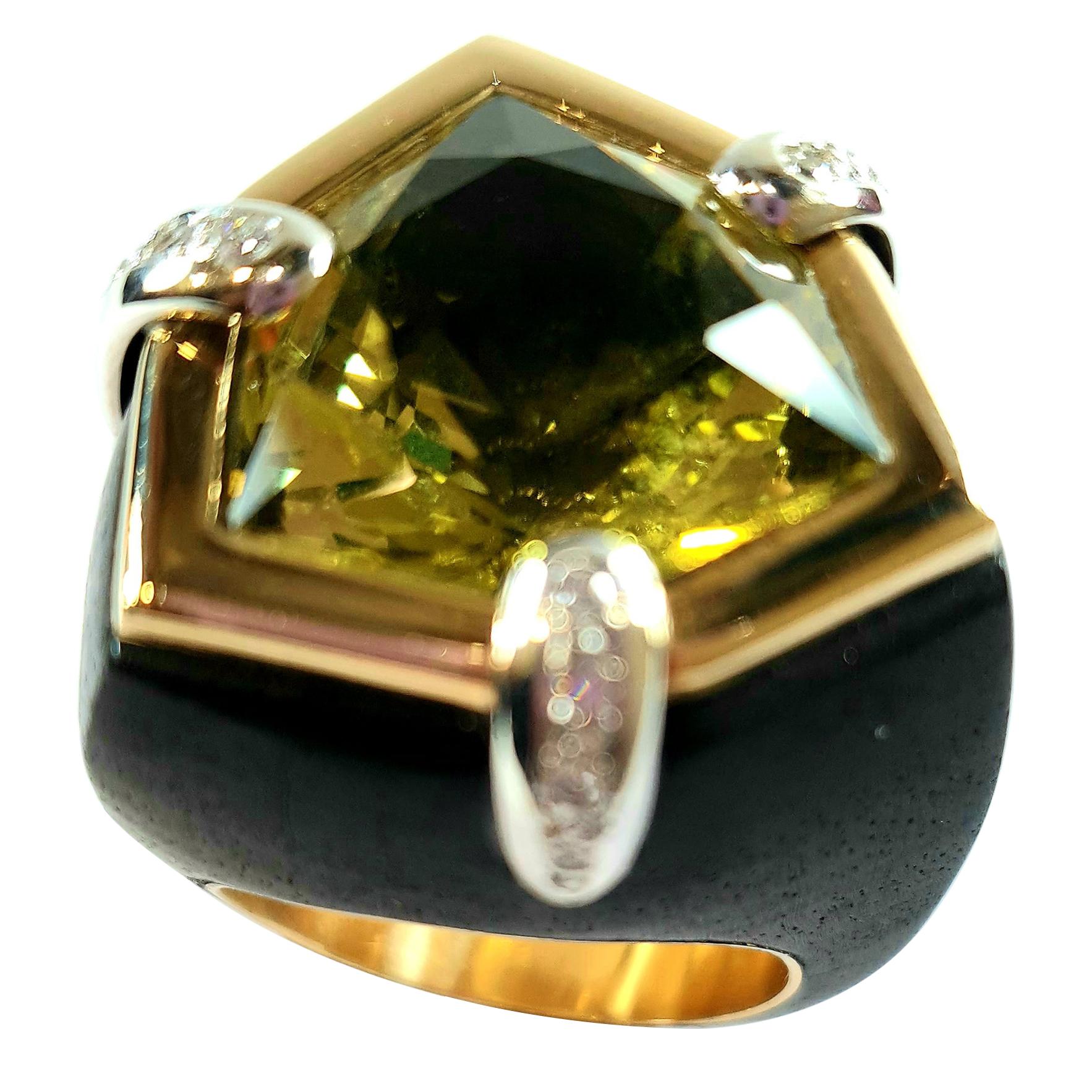 18k gold setting