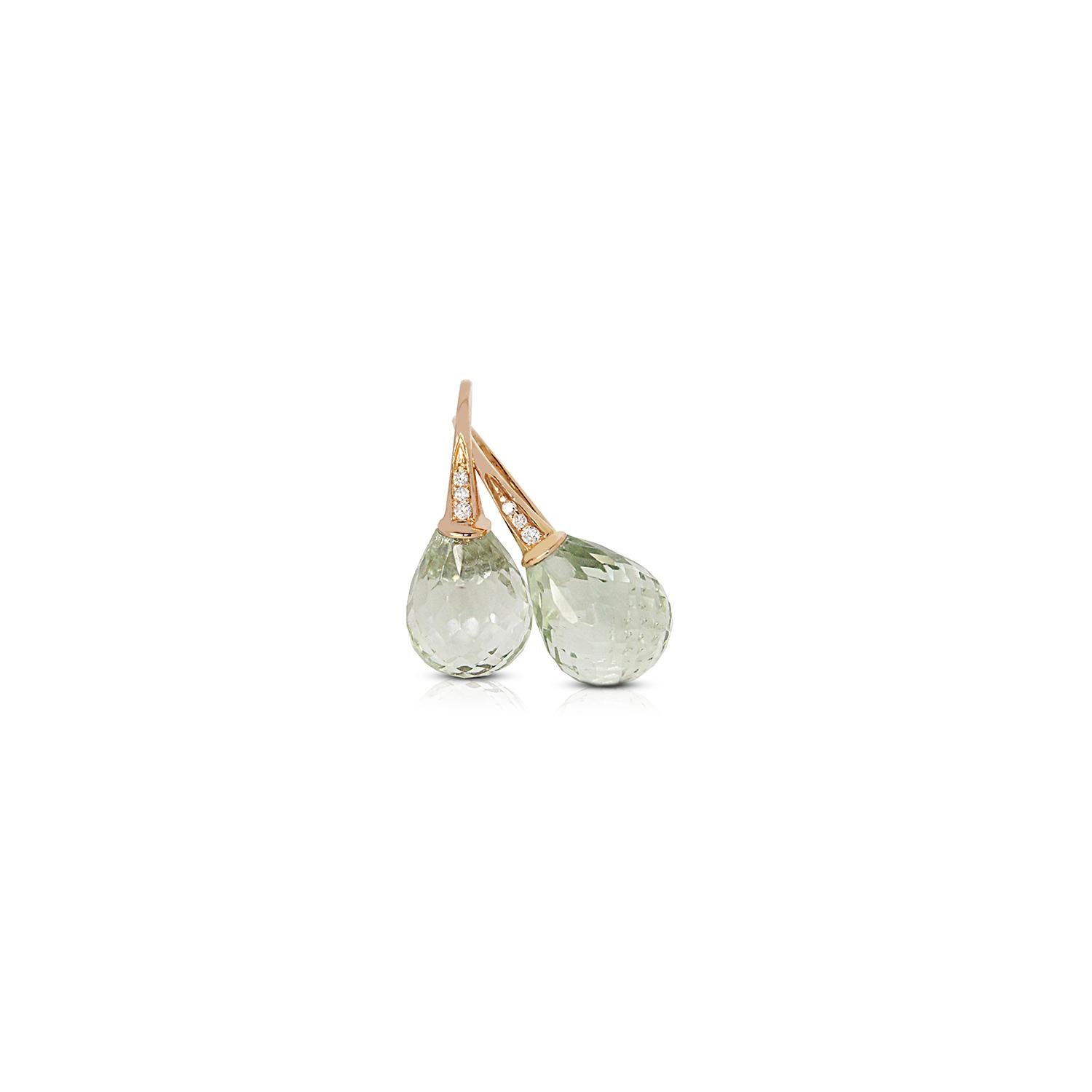 Elegant earrings in 18kt pink gold, white diamonds and facetted green amethyst tear drops.  
Hook system. 
Green amethyst ct. 25.4
White diamonds ct. 0.10
Pink Gold g. 2


