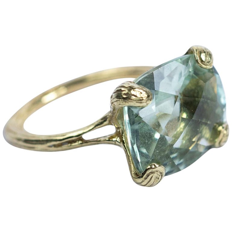 Gabrielle Sanchez Green Amethyst 18 Karat Petal Prong Split Shank Ring For  Sale at 1stDibs | green amethyst ring