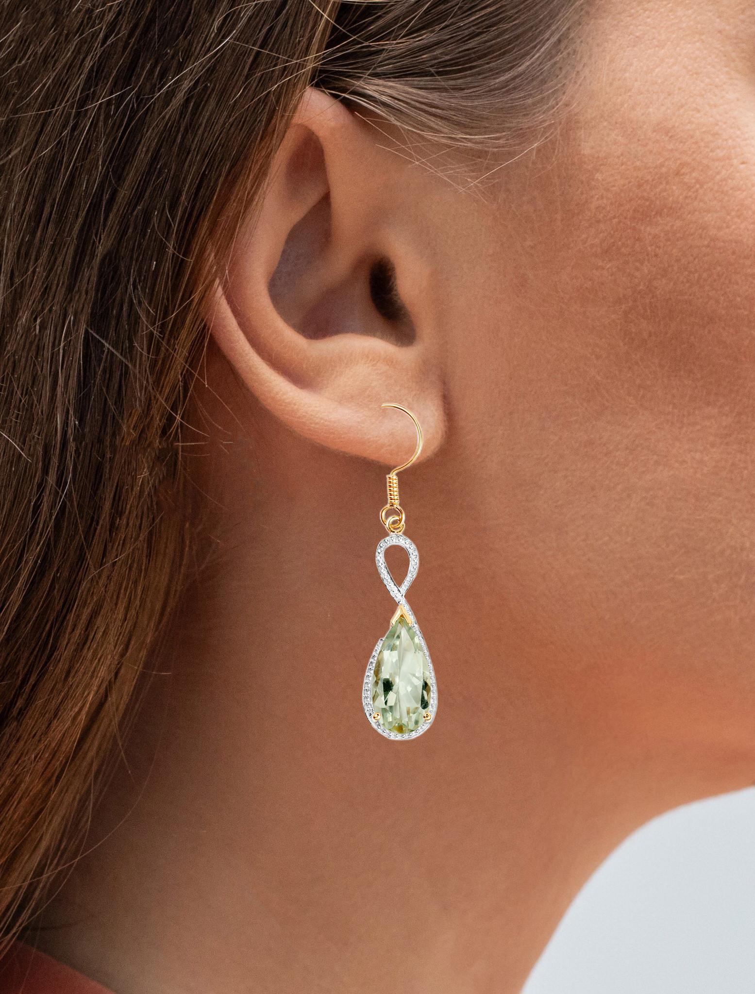 Pear Cut Green Amethyst Dangle Earrings 10 Carats 14K Yellow Gold Plated Silver For Sale