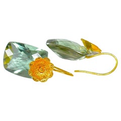 Pendientes de amatista verde en oro macizo de 18 quilates