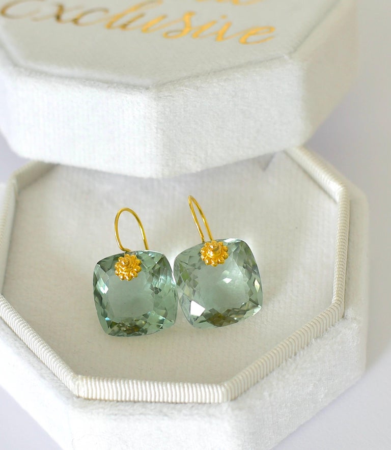 Green Amethyst Earrings in 18K Solid Yellow Gold In New Condition In Astoria, NY