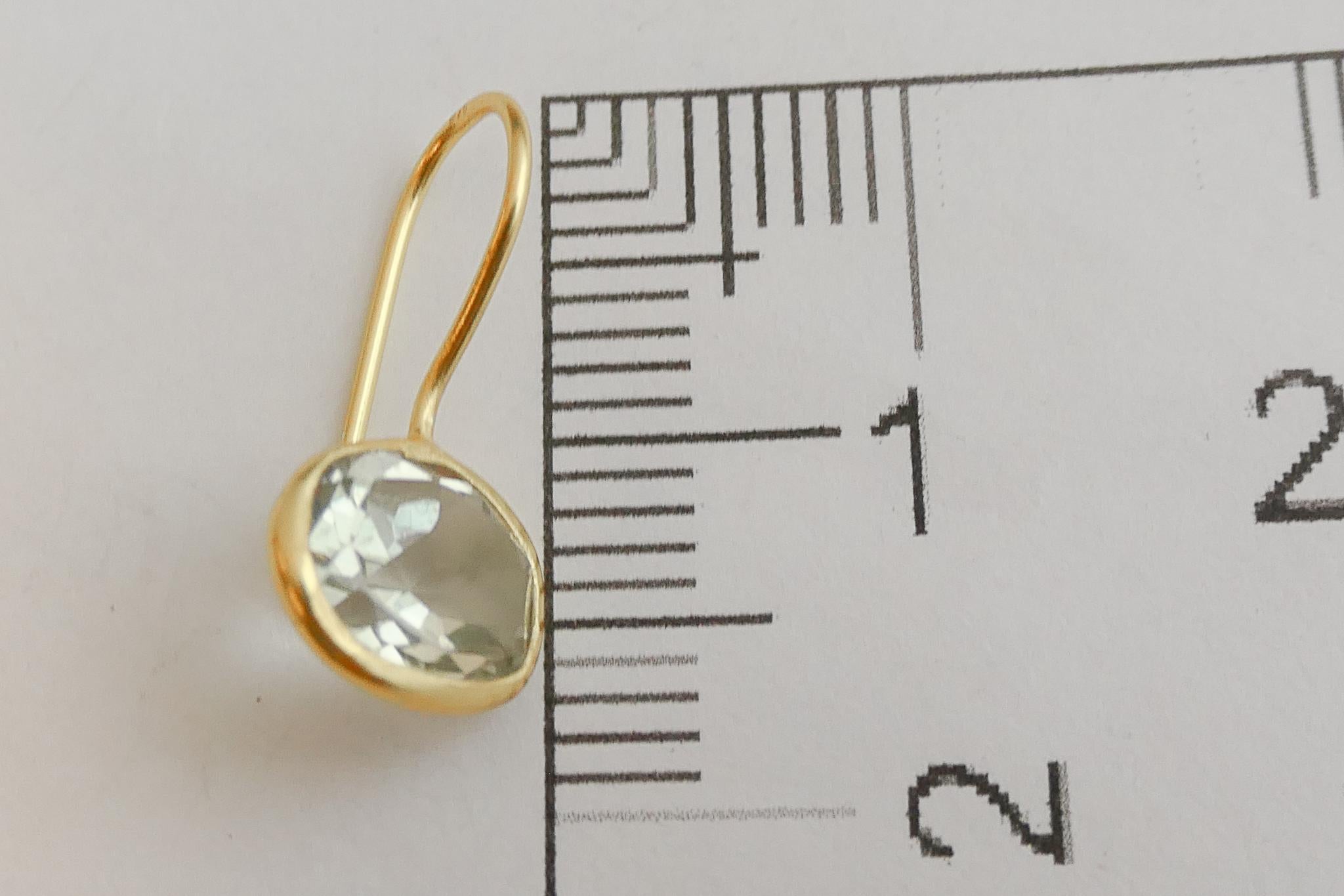 Grüner Amethyst vergoldete Sterlingsilber-Tropfen-Ohrringe im Angebot 3