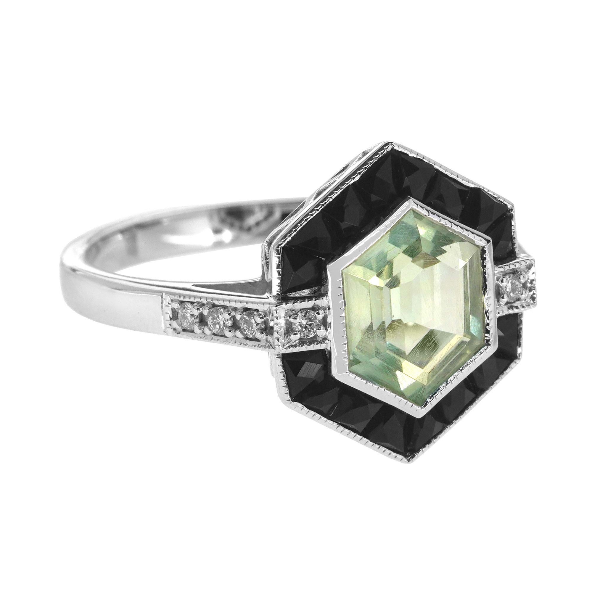 Art Déco Anello esagonale in stile Art Deco con diamante e ametista verde in oro bianco 14 carati in vendita