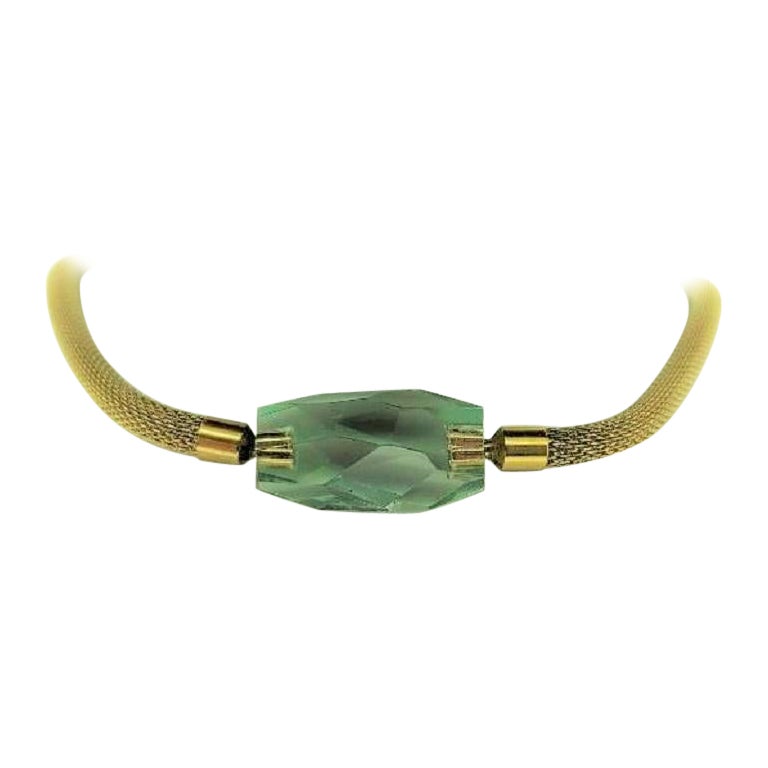 Améthyste verte (Praseolite) (11,2 grammes) avec collier en acier plaqué or en vente