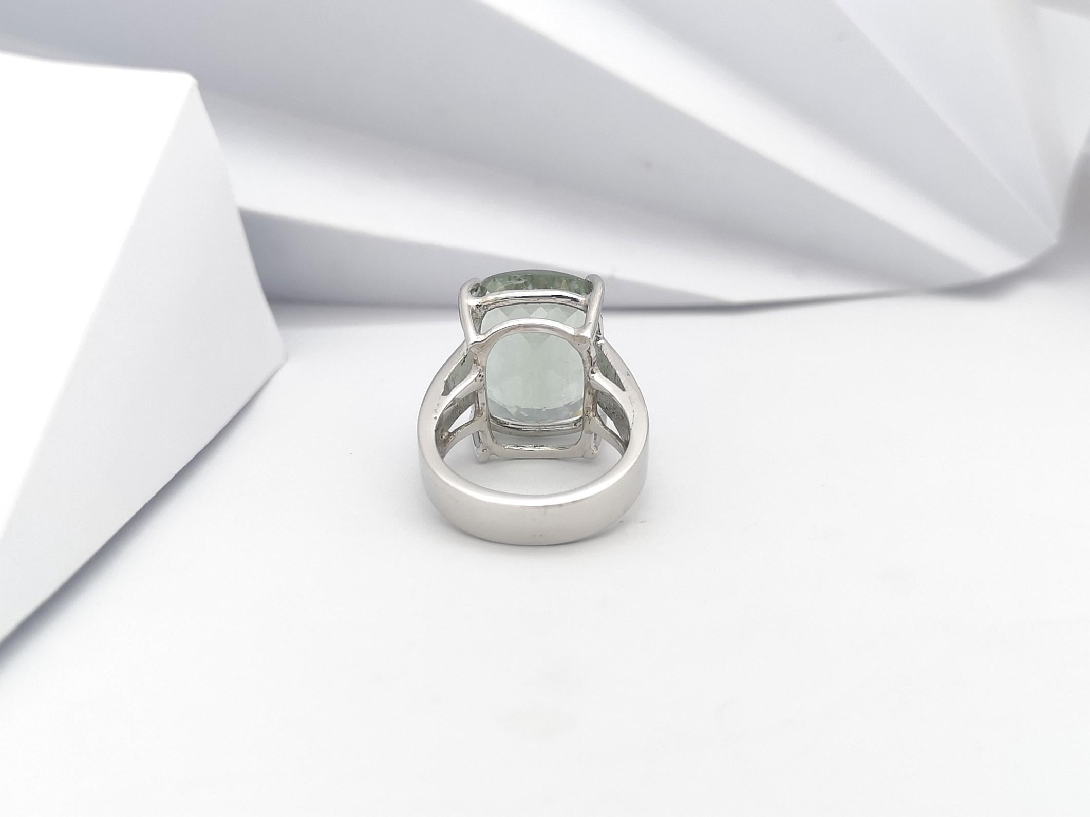 Green Amethyst Ring set in Silver Settings For Sale 4