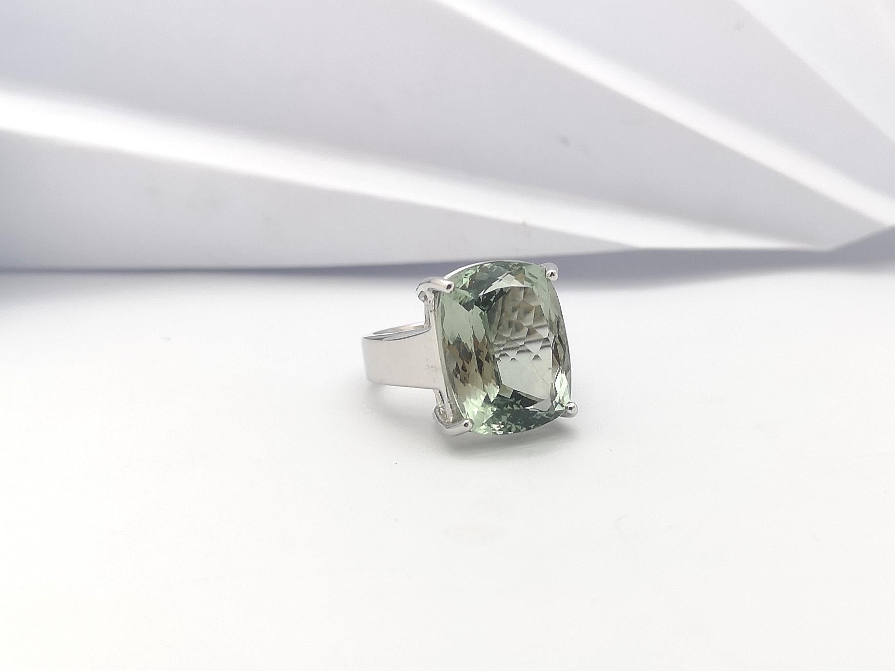 Green Amethyst Ring set in Silver Settings For Sale 12