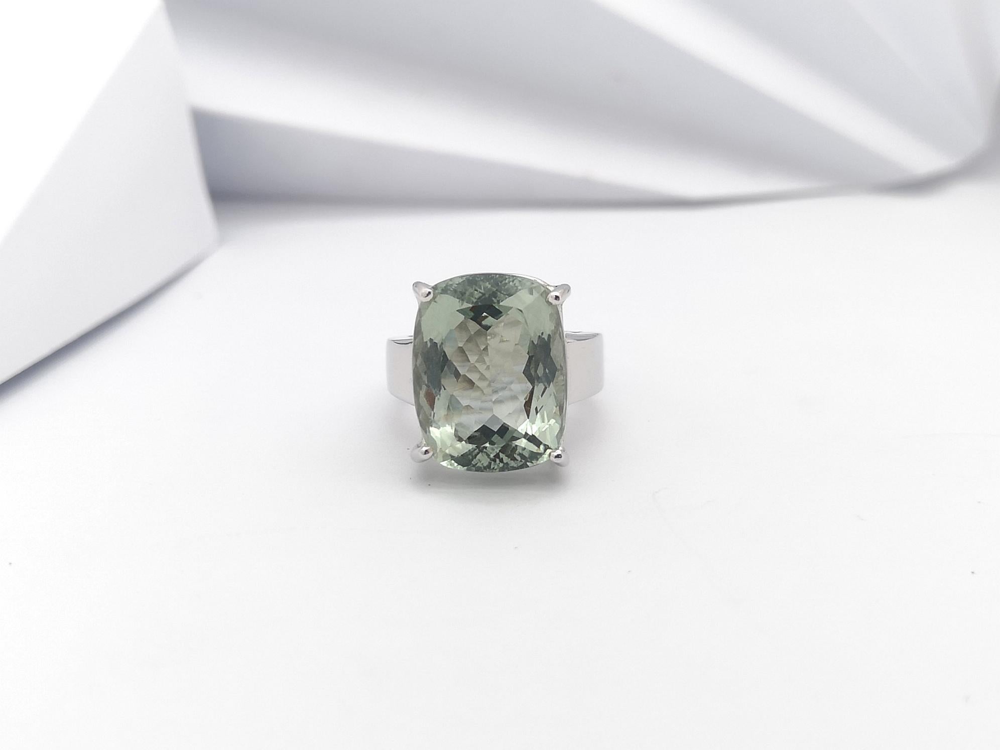 Green Amethyst Ring set in Silver Settings For Sale 2