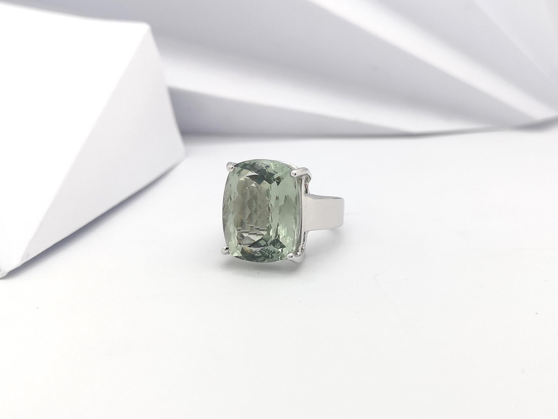 Green Amethyst Ring set in Silver Settings For Sale 3