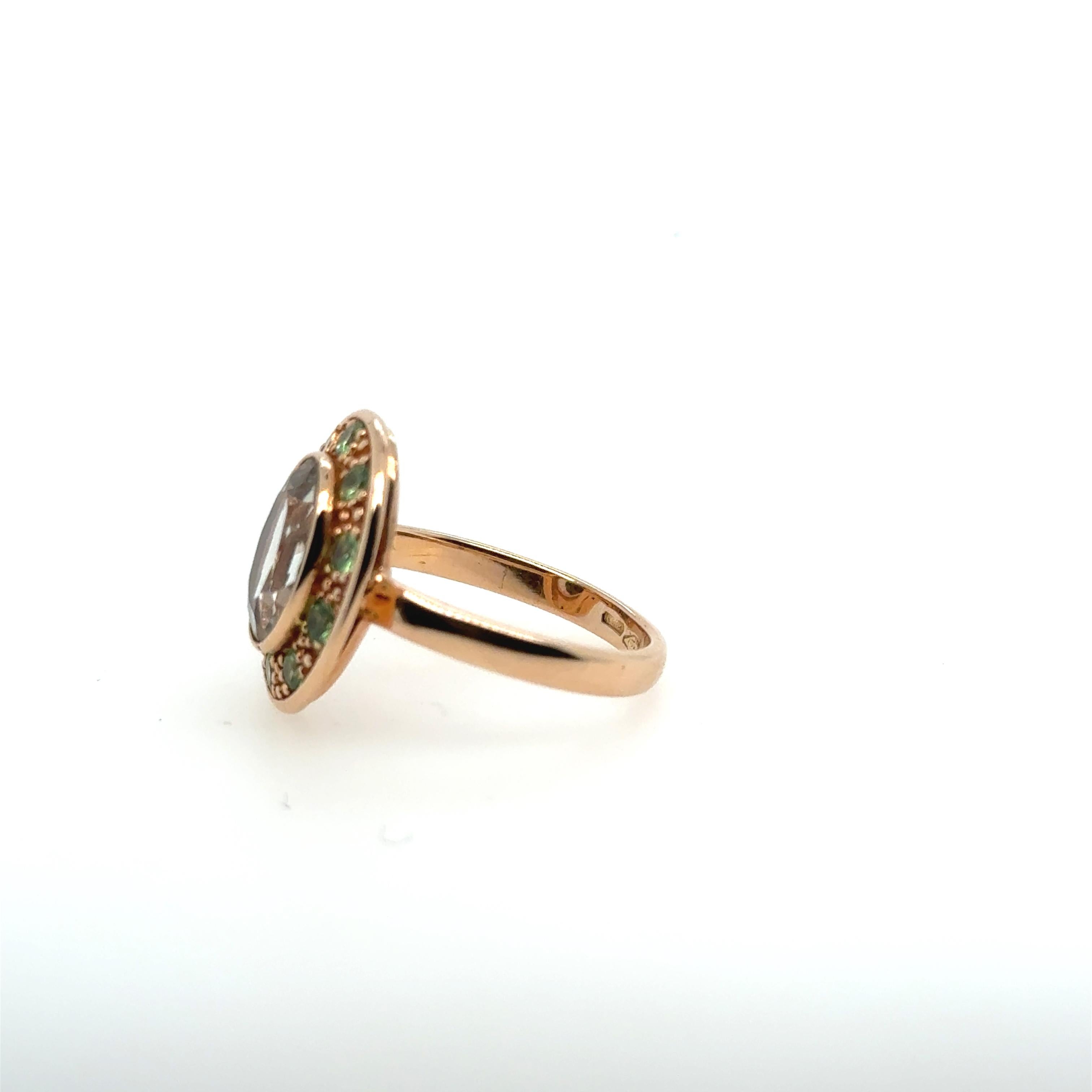 Baroque Green Amethyst Ring Zavorite Pink Gold 18 carats For Sale