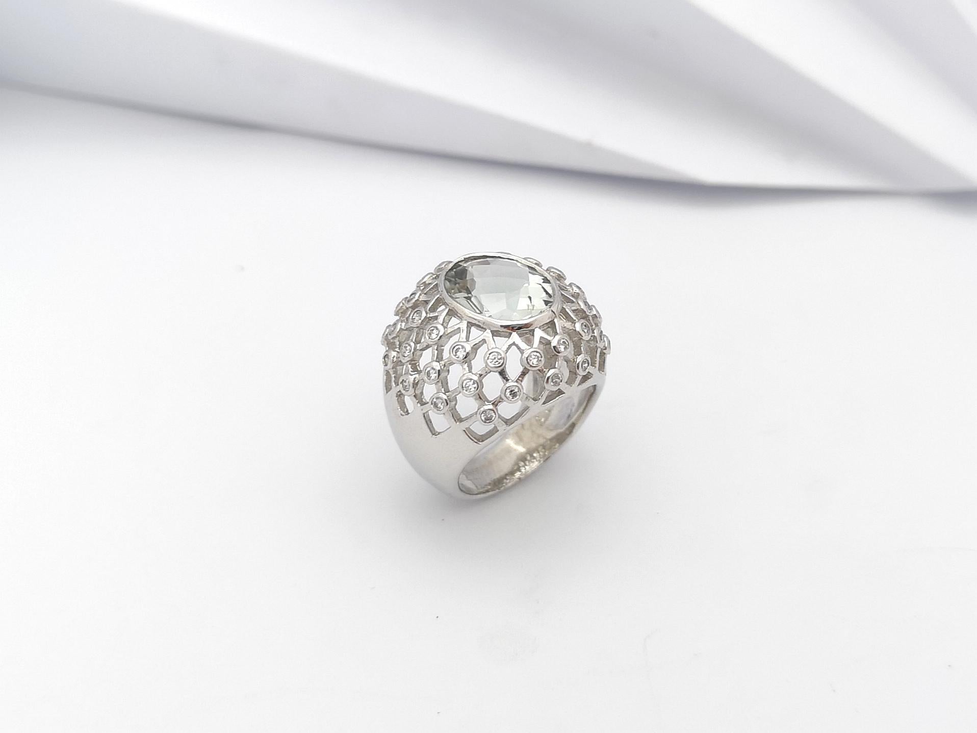 Anello con ametista verde e zirconia cubica con montatura in argento in vendita 6