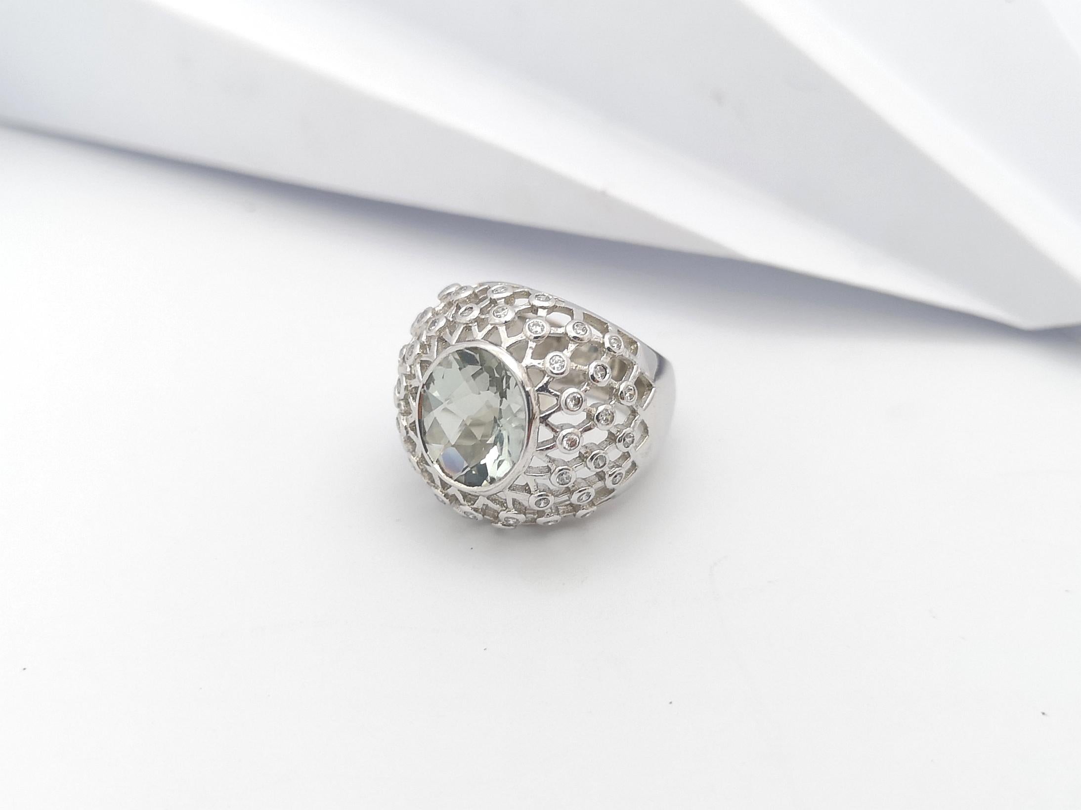 Anello con ametista verde e zirconia cubica con montatura in argento in vendita 9