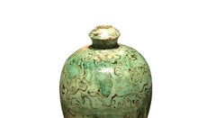 Green and Black Swirl Glaze Vase, Chine, Contemporary