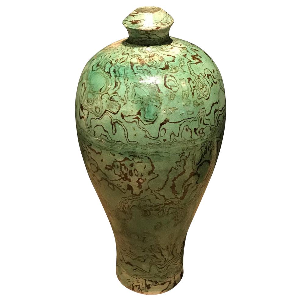 Vase mit grüner und schwarzer Swirl-Glasur, Chine, Contemporary