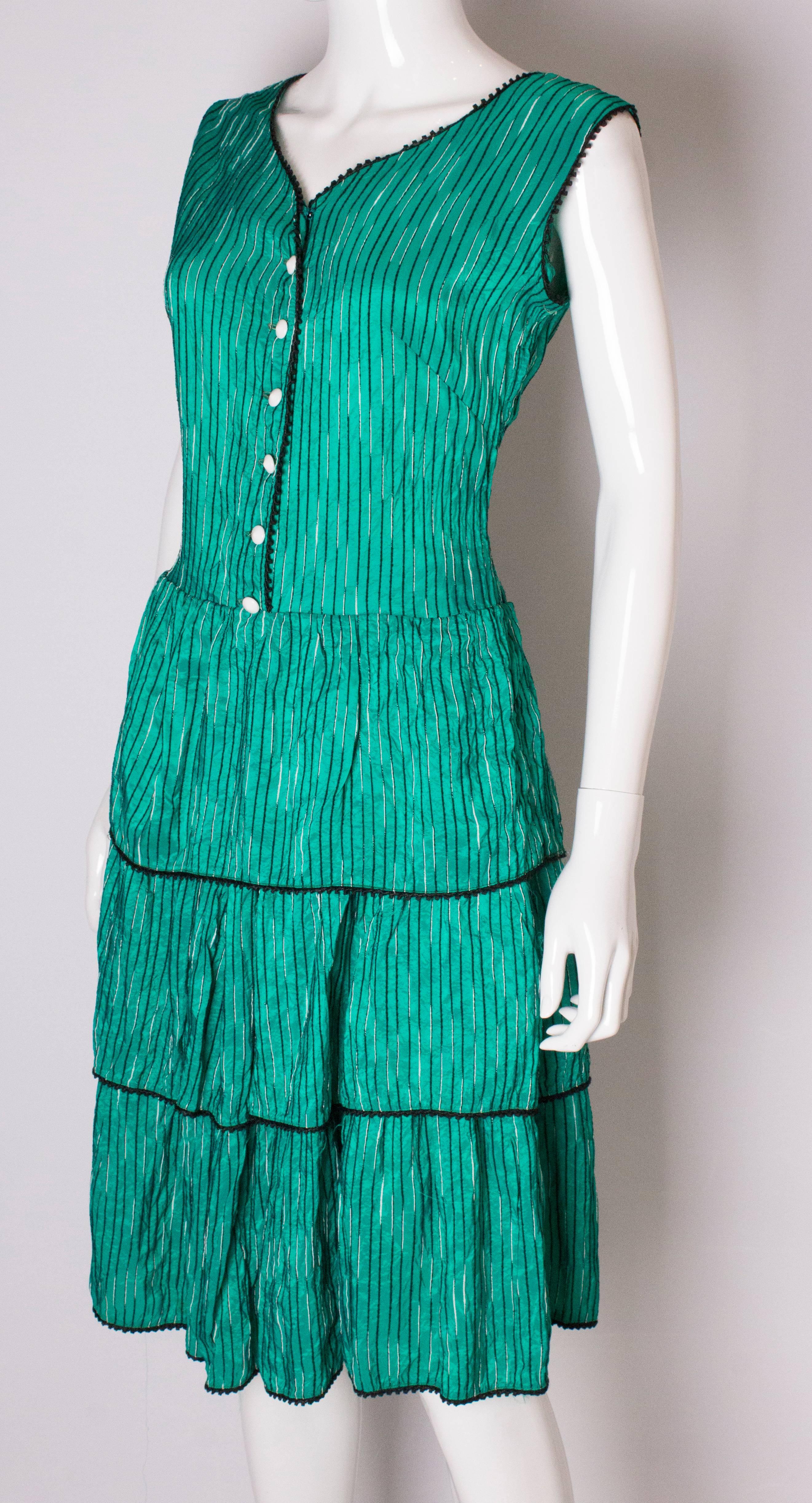 Green and Black Vintage Summer Dress In Good Condition For Sale In London, GB