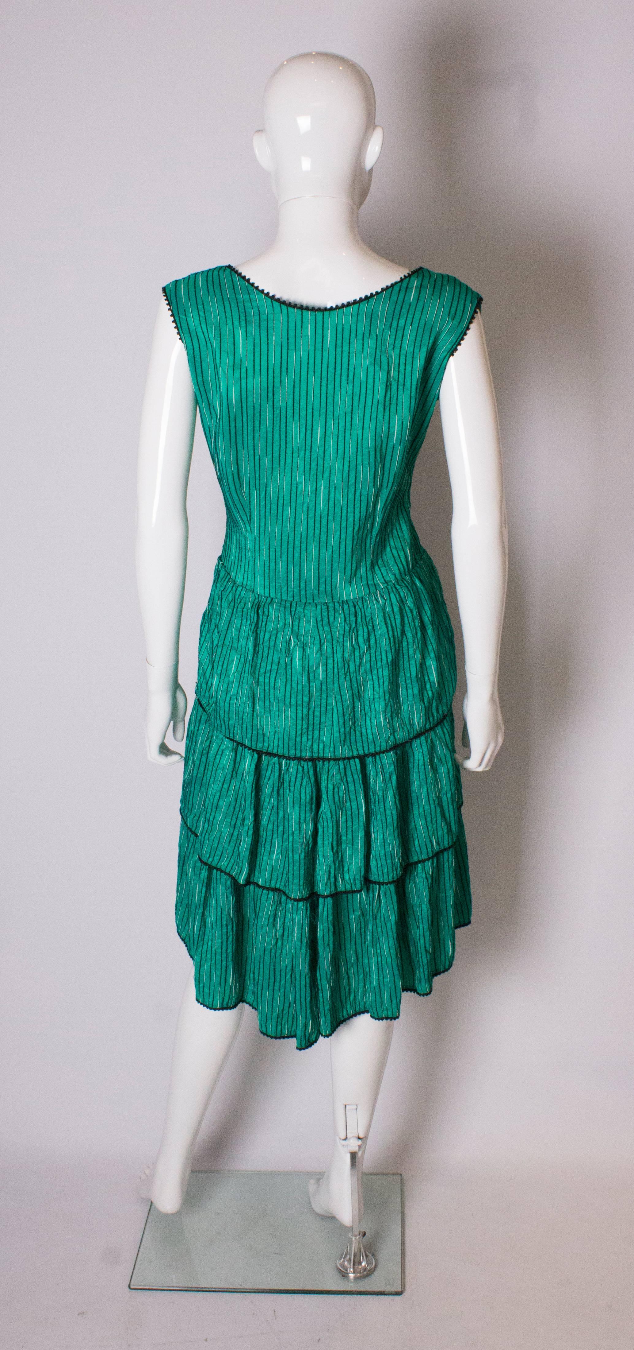 Green and Black Vintage Summer Dress For Sale 2