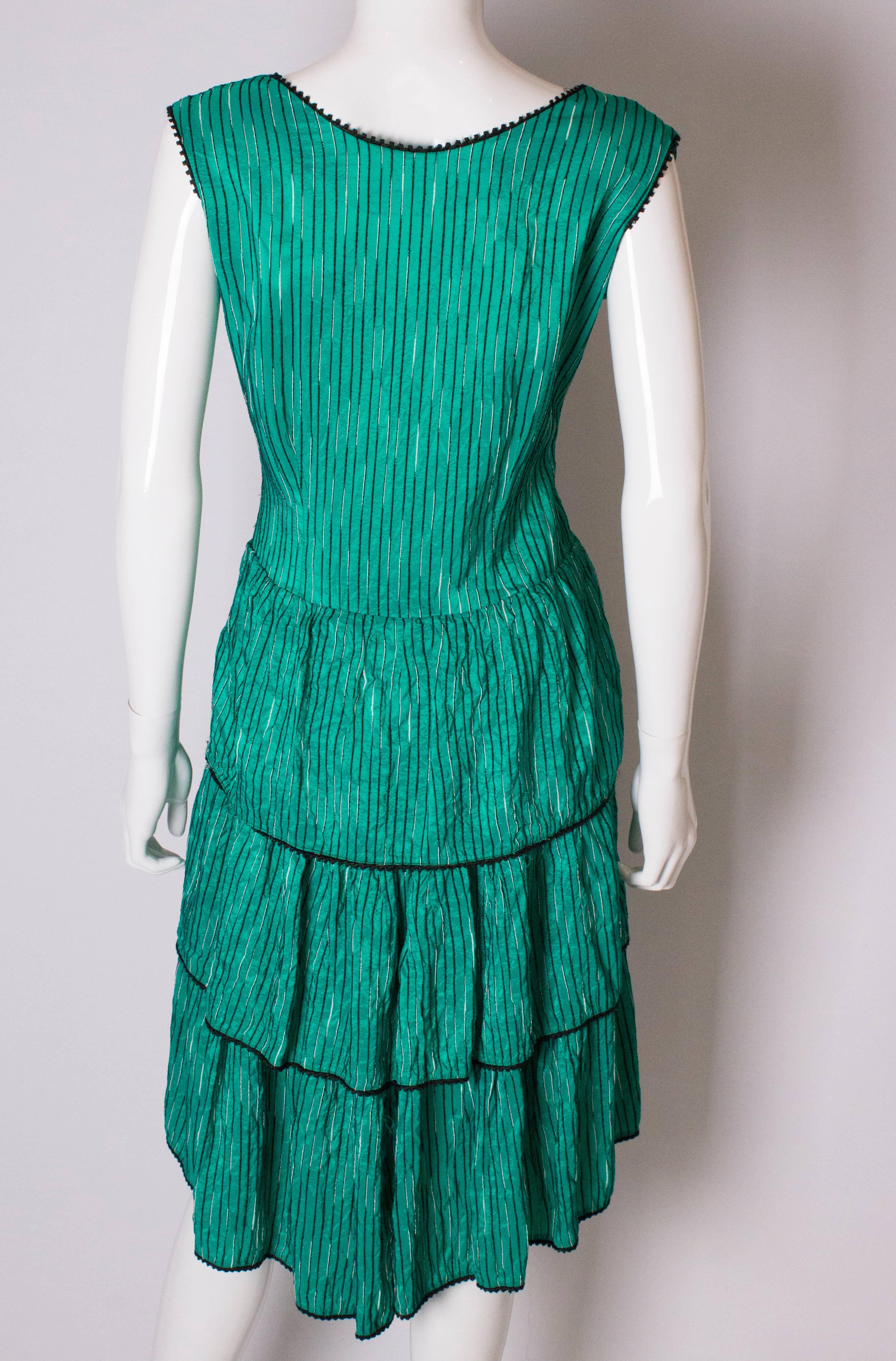 Green and Black Vintage Summer Dress For Sale 3