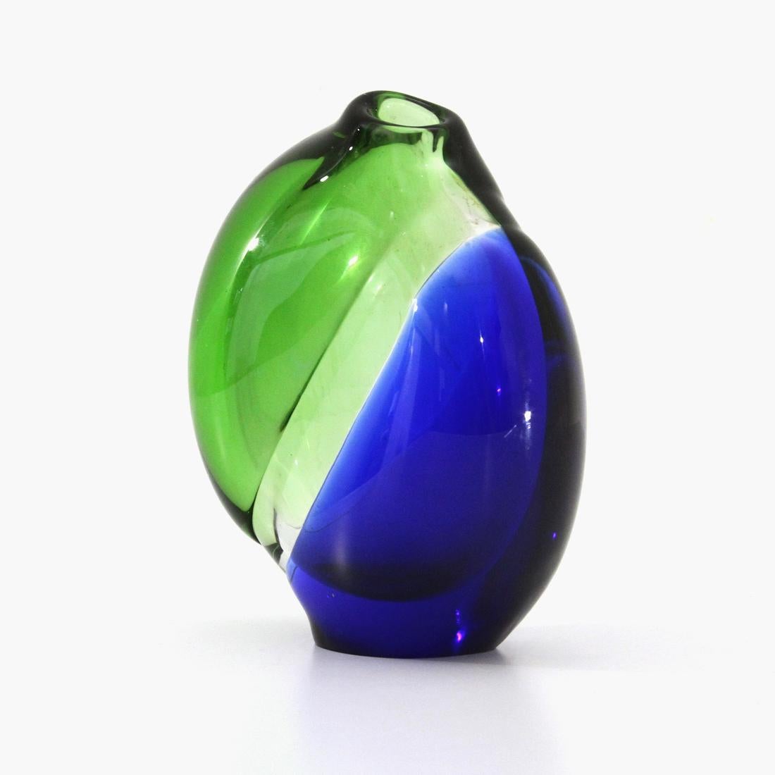 Green and Blue Murano Glass Vase, 1960s In Good Condition For Sale In Savona, IT