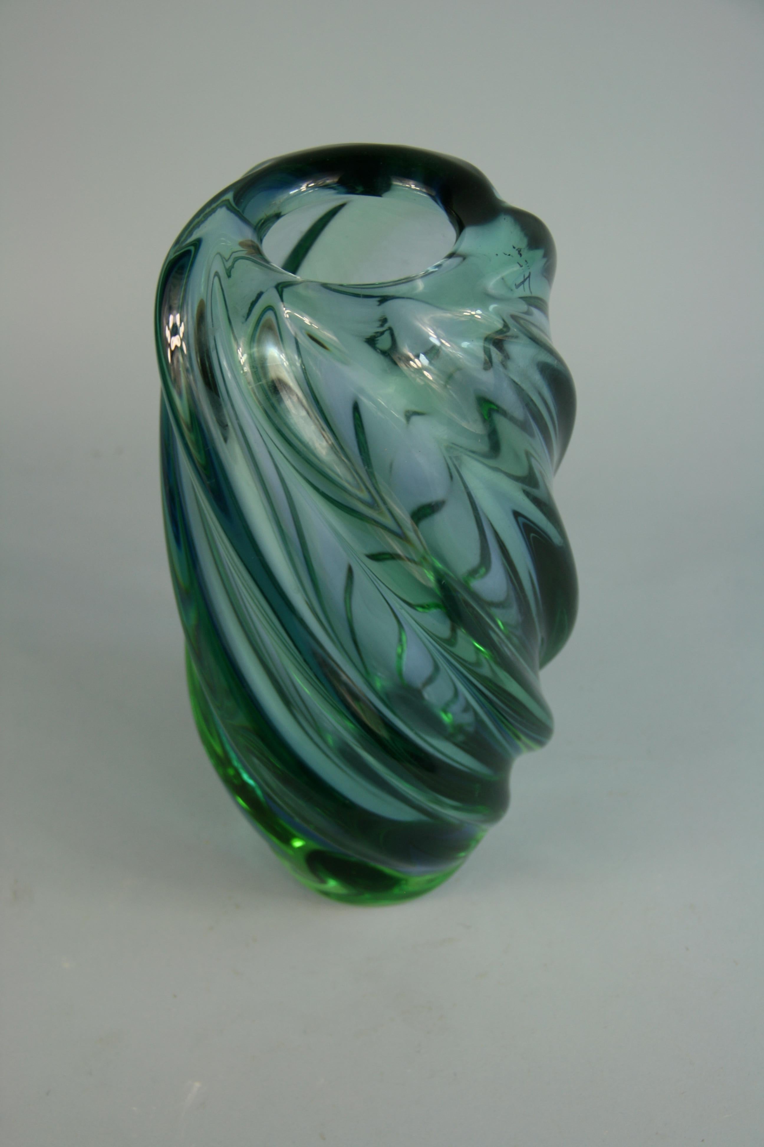 Mid-20th Century Large Green and Blue Murano Art Glass  Spiral Vase, Circa 1950's
