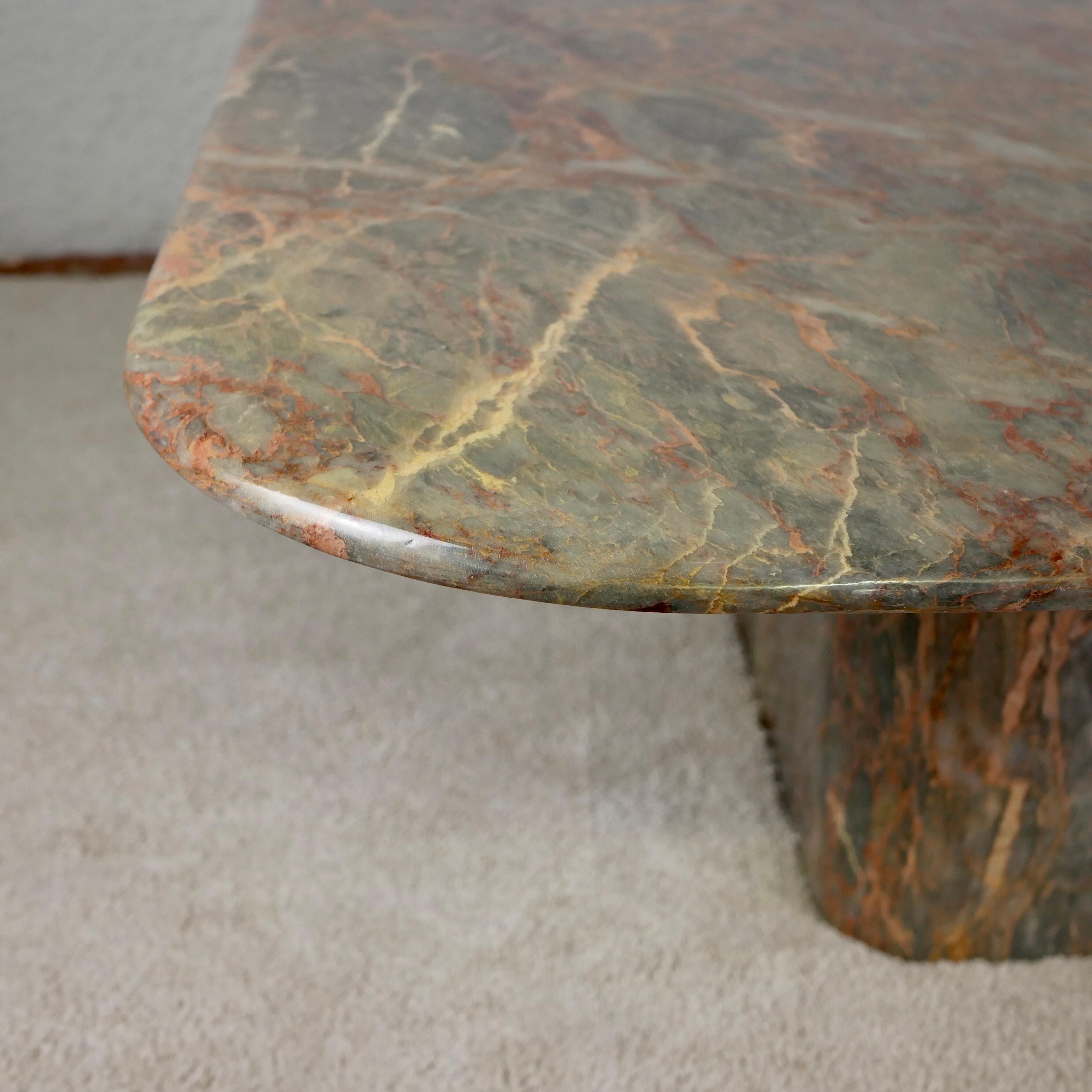 Green and Coral Eye-Shape Marble Coffee Table, Italy, 1970s 5