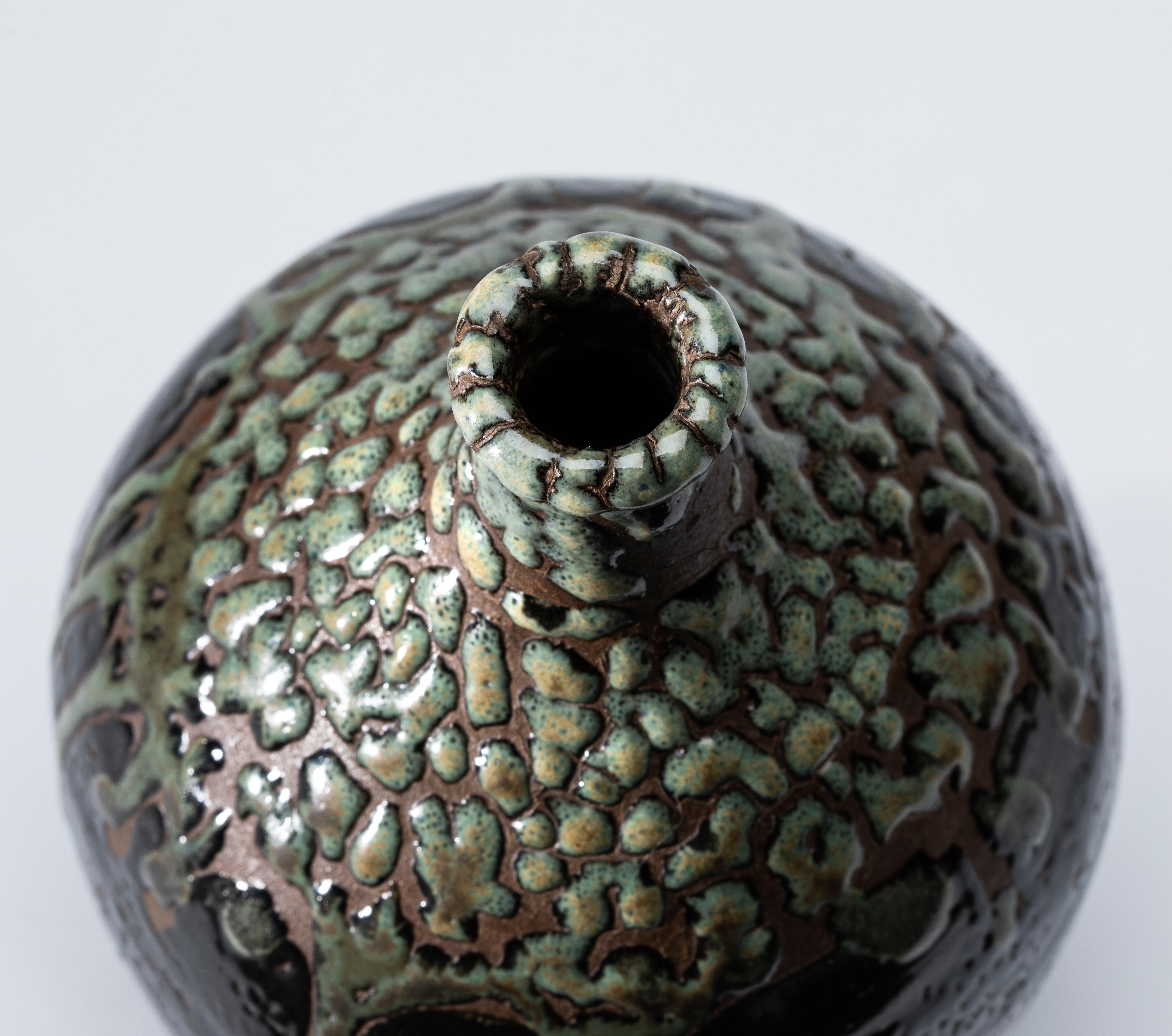 Green and Dark Brown Japanese Vase with Green Raised Glaze For Sale 5