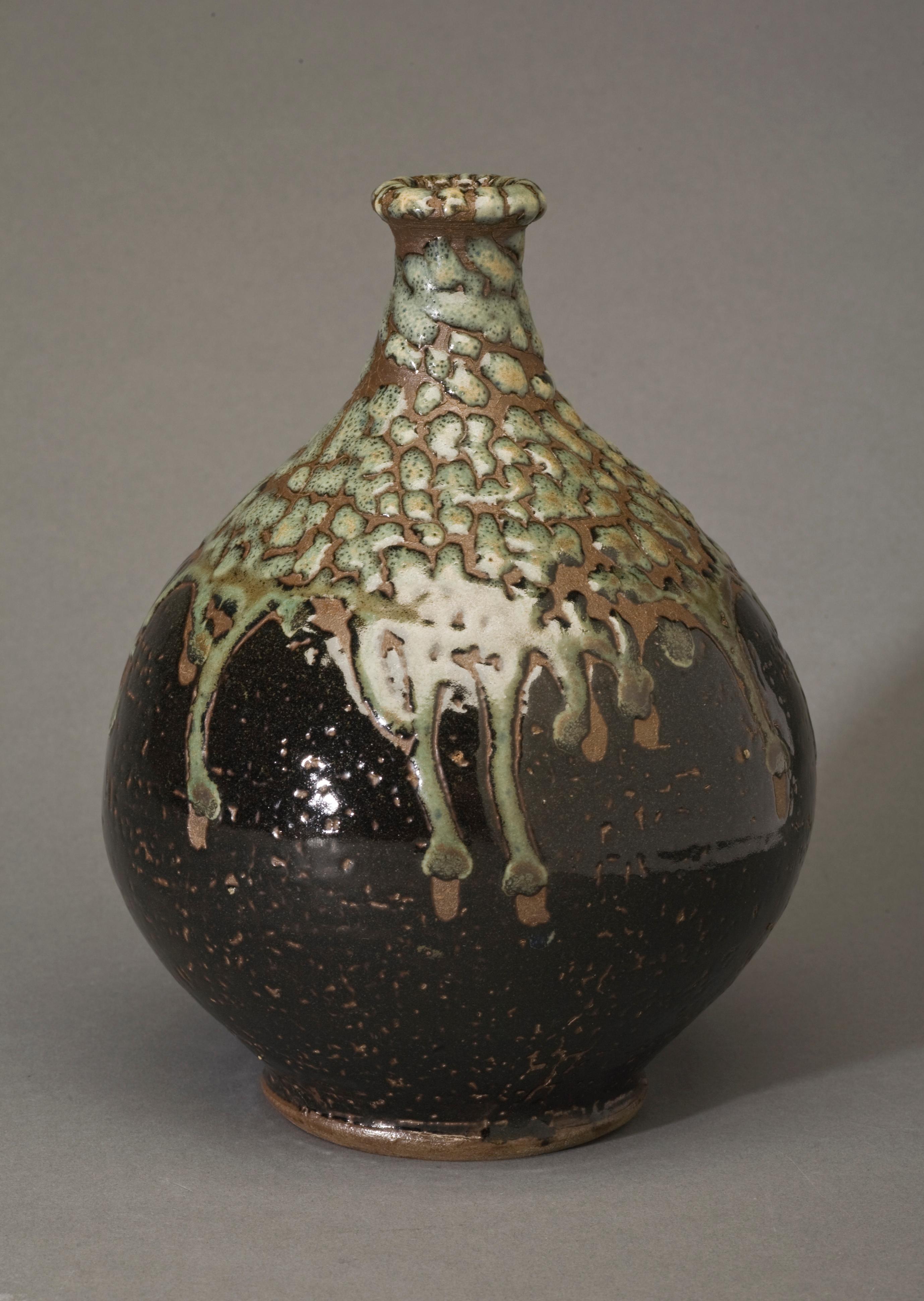 20th Century Green and Dark Brown Japanese Vase with Green Raised Glaze For Sale