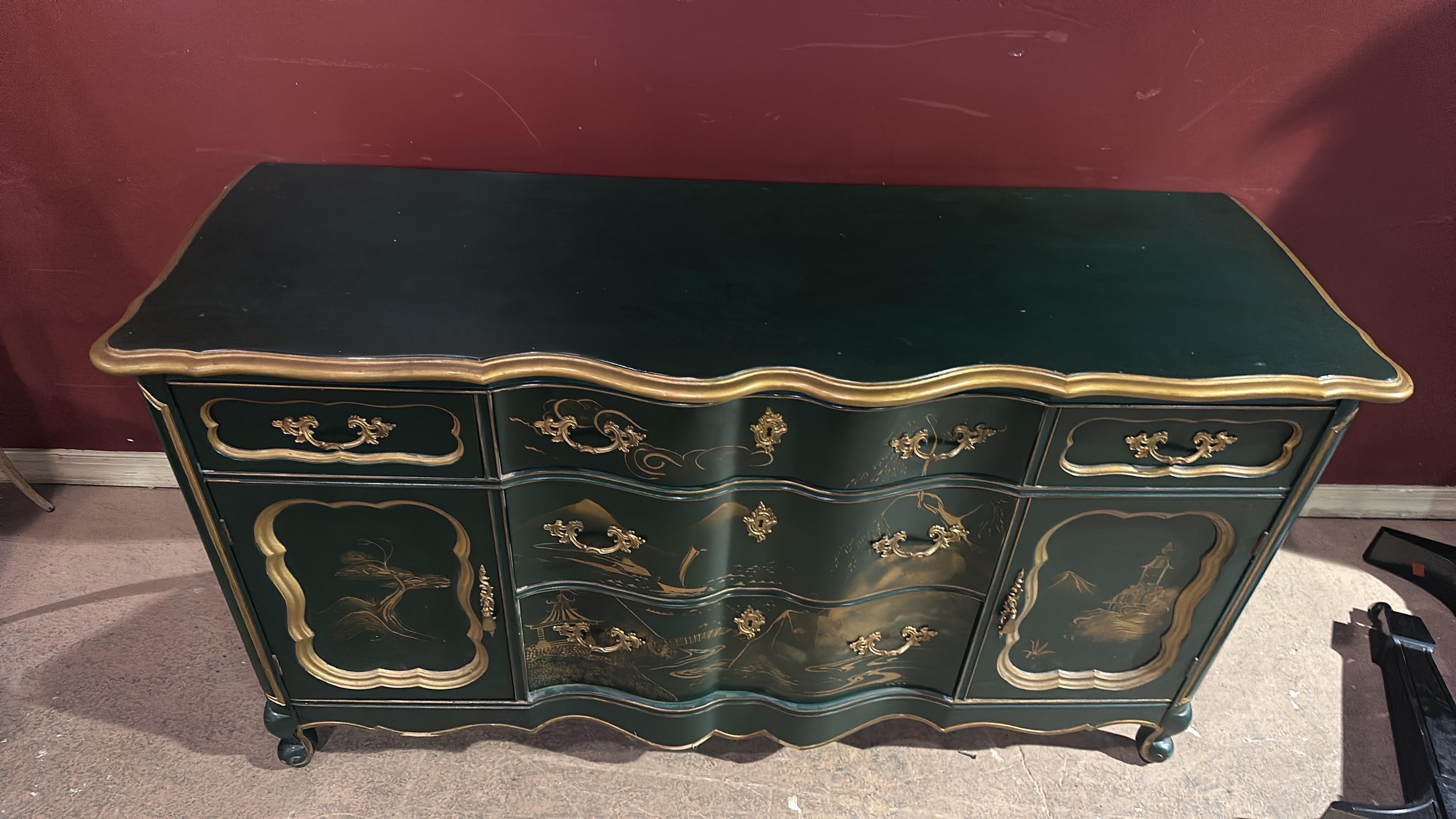 Green and Gold Lacquer French Louis XV Chinoiserie Painted Buffet Sideboard 4