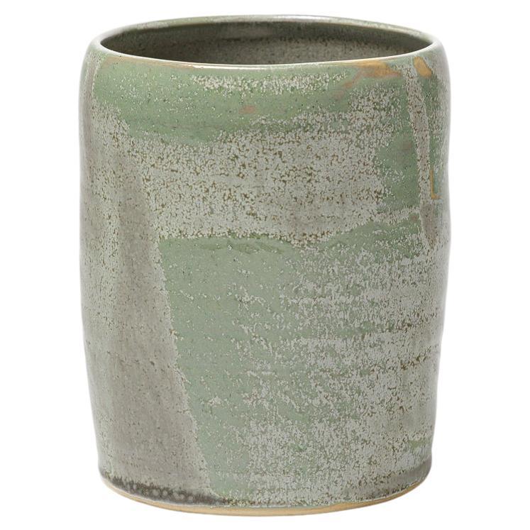 vaso cilindrico in gres verde e grigio di ATOI circa 2010 firmato in vendita
