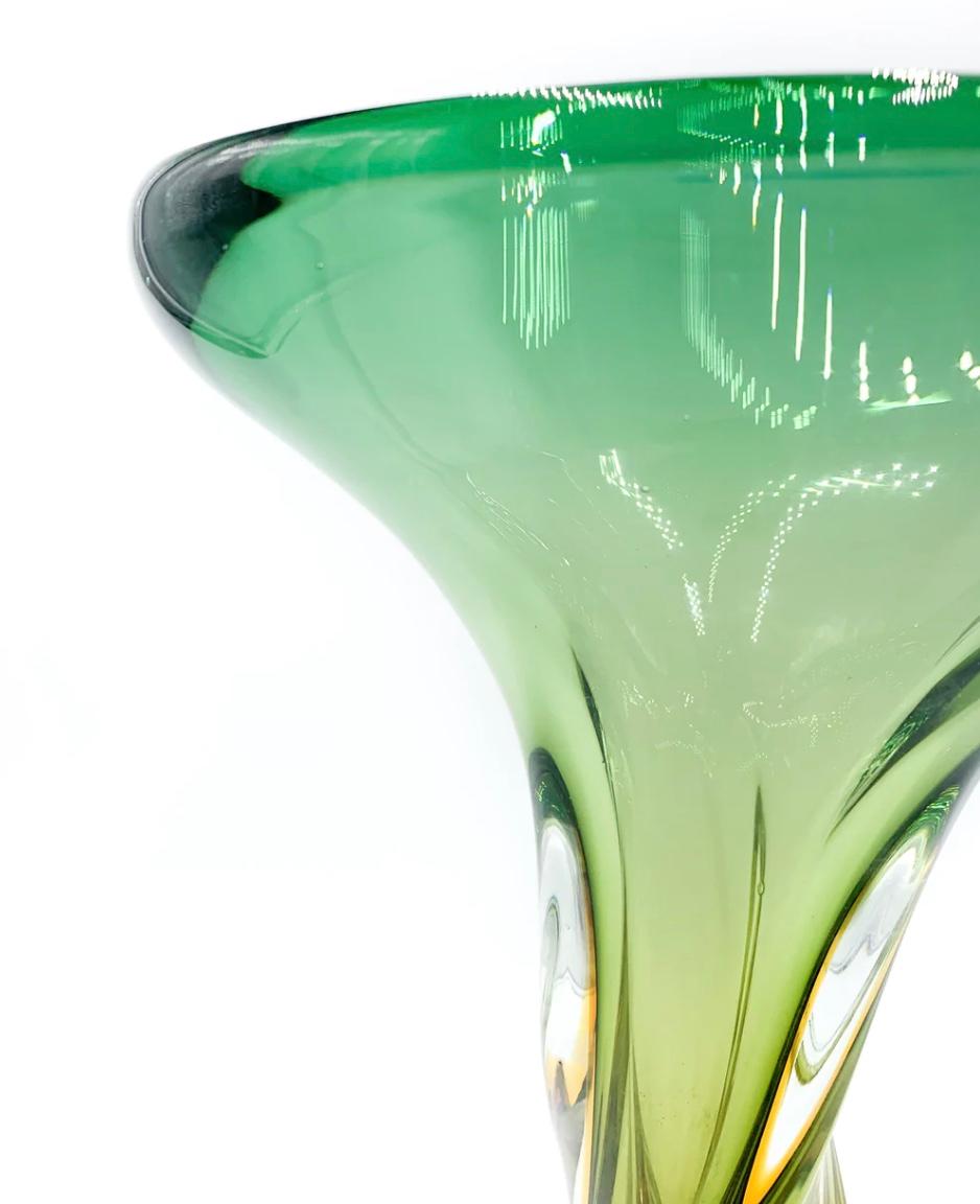 Green and Orange Murano Glass Vase Attributed to Flavio Poli from the 1960s In Good Condition In Milano, MI