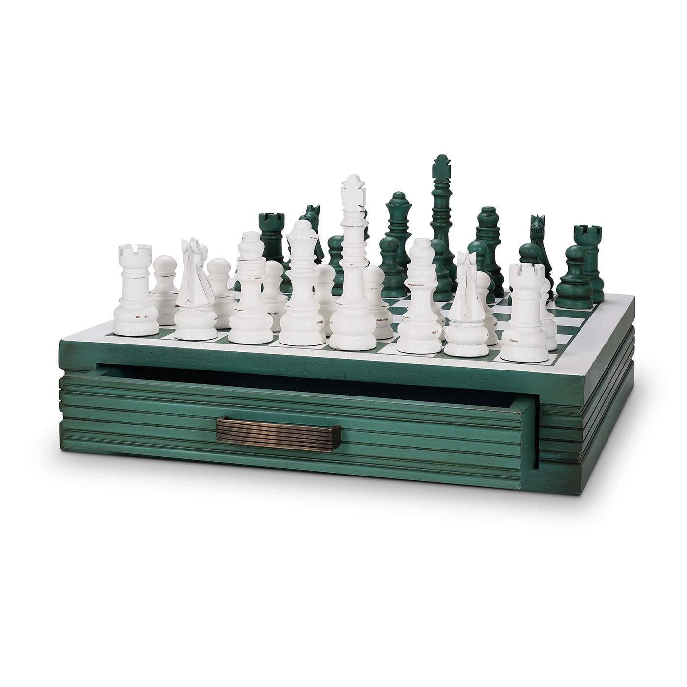 Cette pièce exquise combine un design intemporel influencé par la campagne européenne.

Présenté dans notre finition Vintage Willow Green et harvest white, peinte à la main et légèrement vieillie. L'échiquier lui-même est méticuleusement fabriqué,