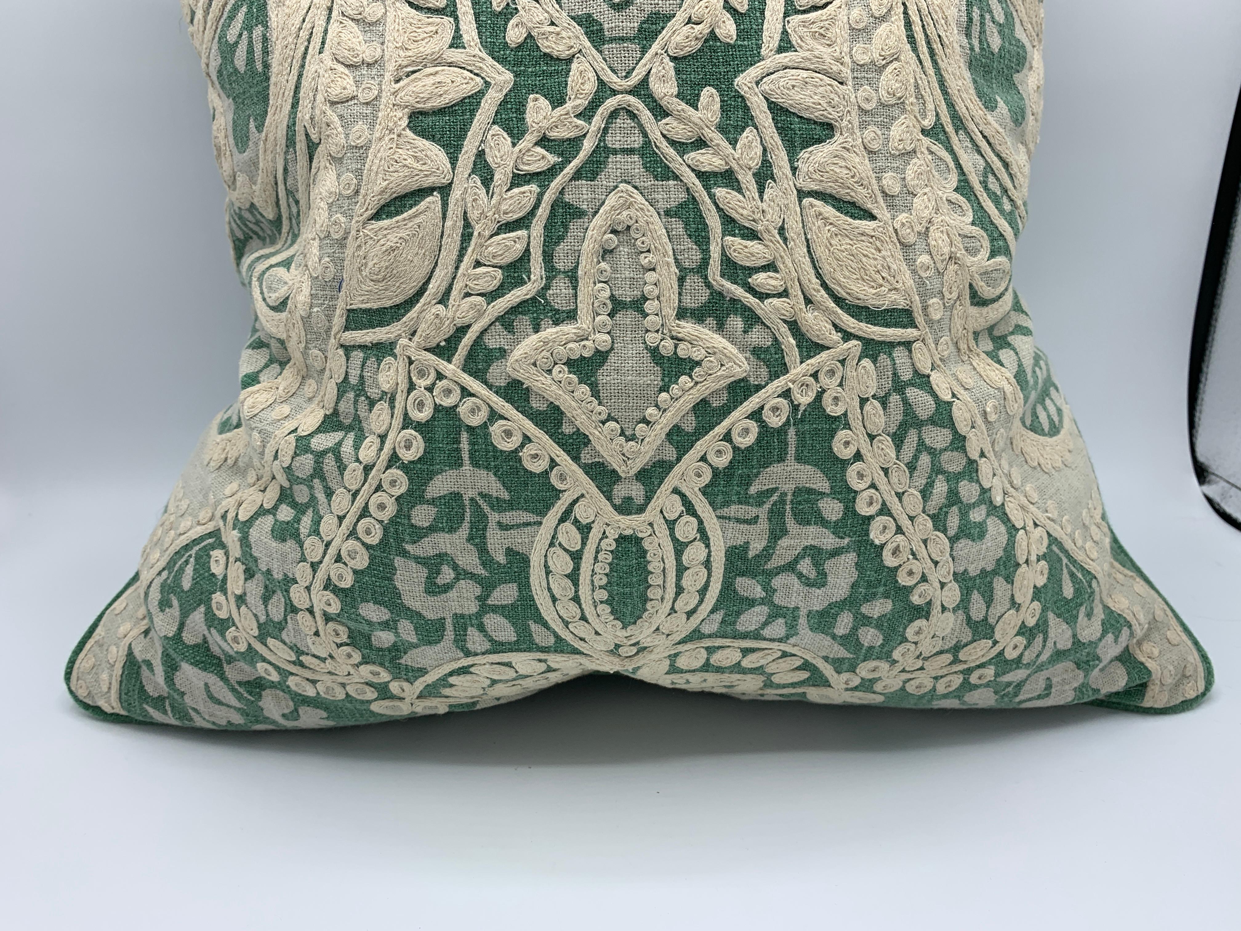 Embroidered Green and White Linen Pillows with Damask Embroidery, Pair For Sale