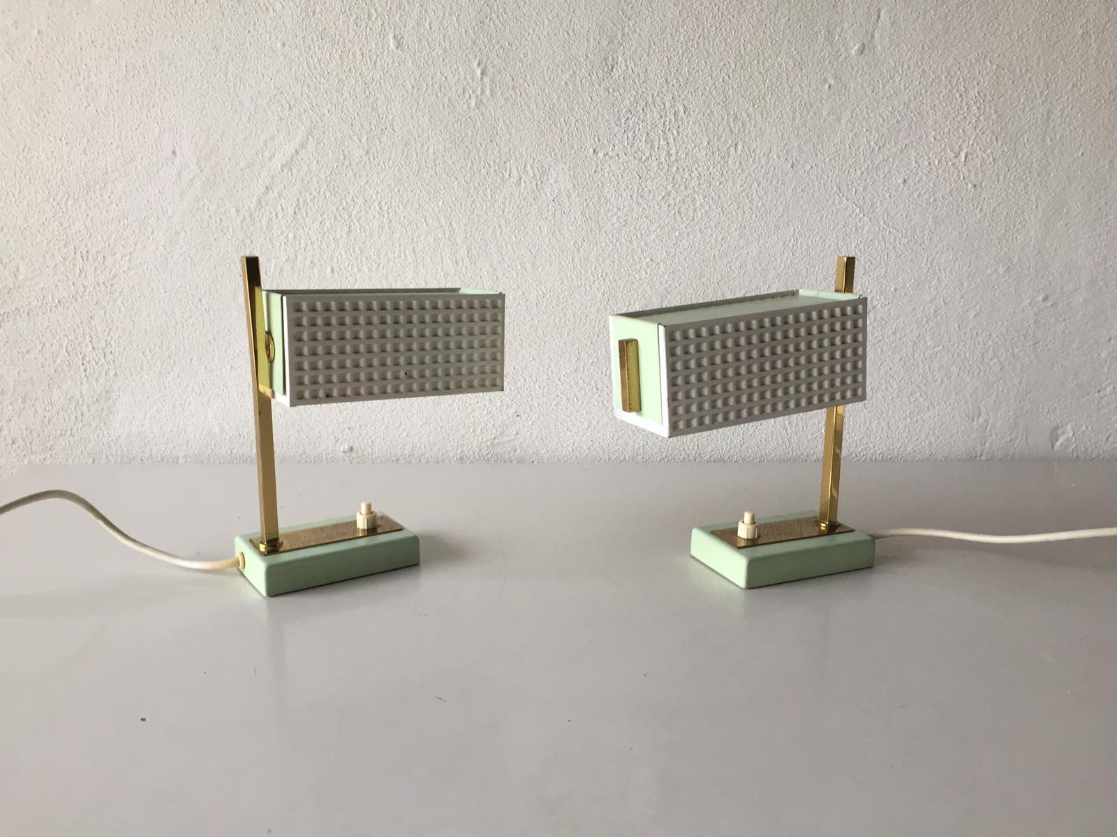 Mid-Century Modern Green and White Metal Pair of Table Lamps Style of Mathieu Matégot, 1950s For Sale