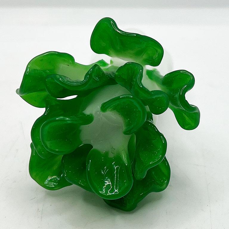 Green and White Vintage Murano Art Glass Bok Choy Vegetable, 20th Century In Excellent Condition In Oklahoma City, OK