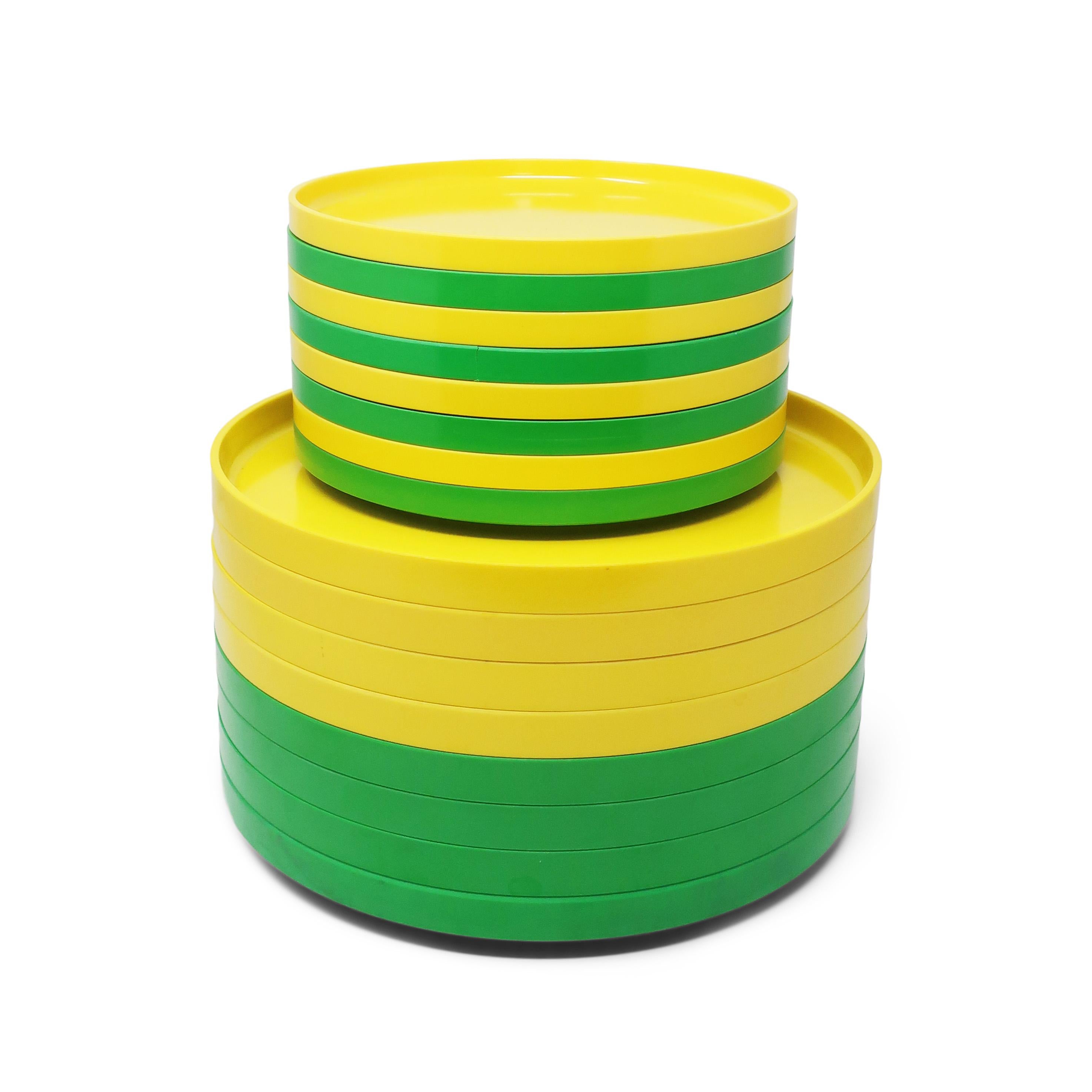 Post-Modern Green and Yellow Massimo Vignelli for Heller Plates - Set of 16