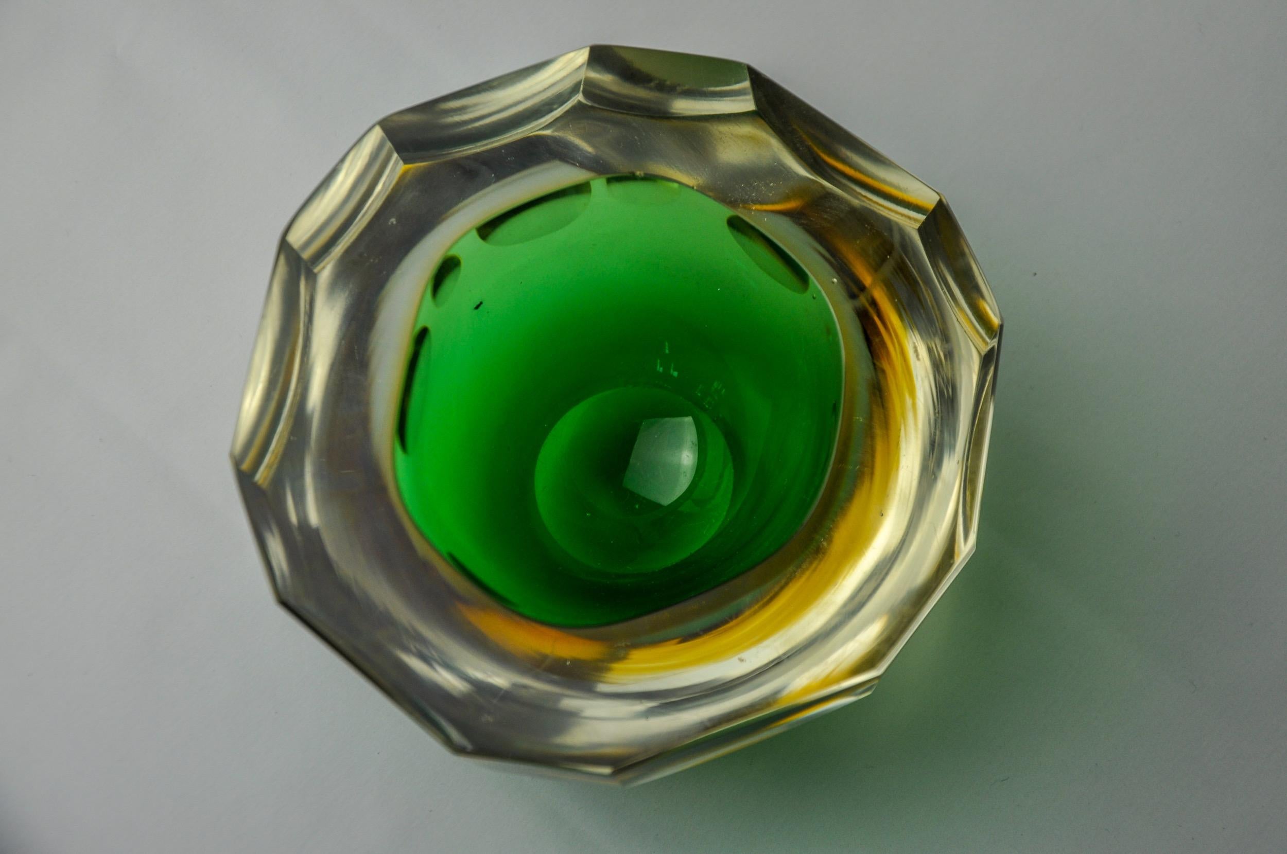 Bolsillo vacío verde y amarillo sommerso de seguso, cristal de murano, italia, 1970 en Bueno estado para la venta en BARCELONA, ES