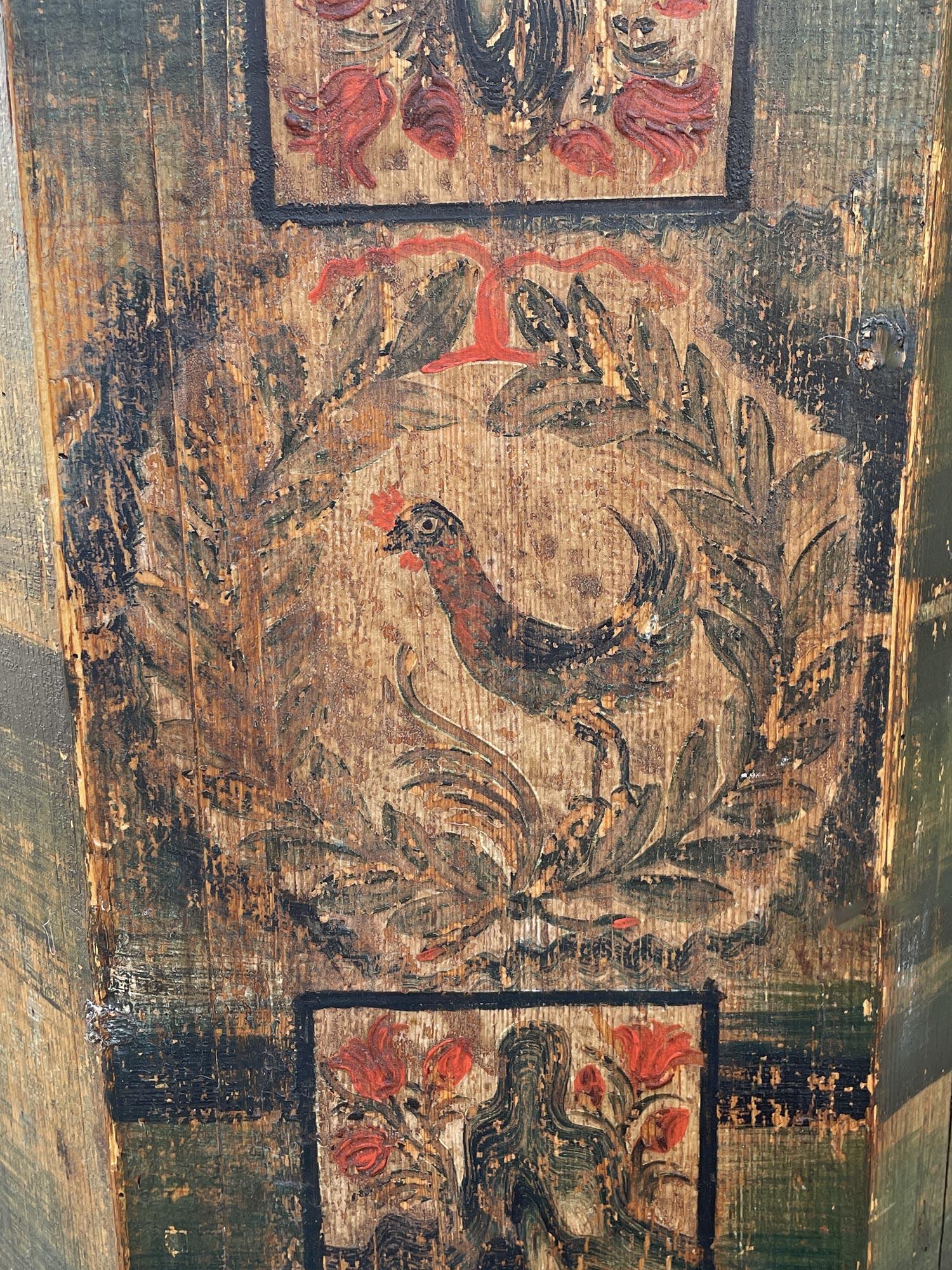 Green Animal and Floral Painted Alpine Cupboard  - 1792 in vendita 8
