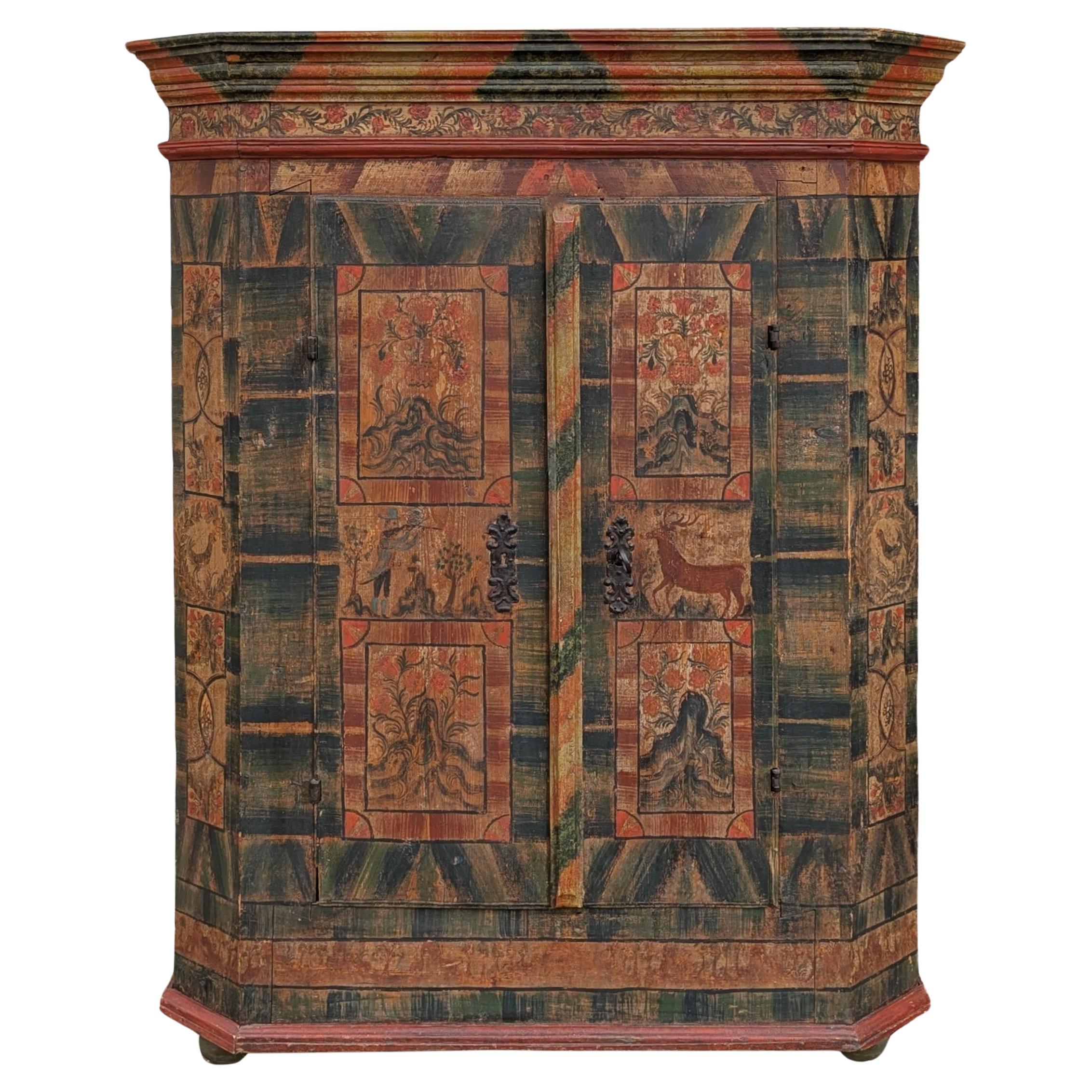 Green Animal and Floral Painted Alpine Cupboard  - 1792 in vendita
