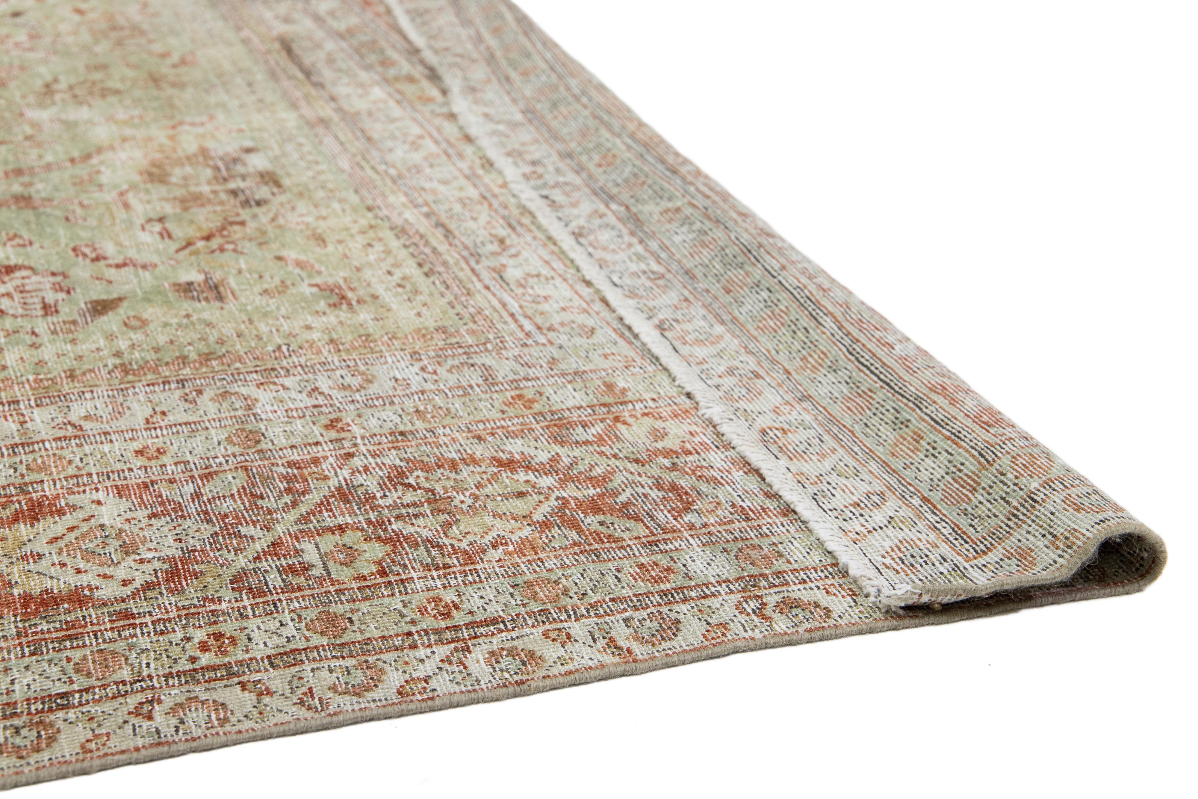 Perse Tapis persan Mahal ancien vert avec motif sur toute sa surface des années 1890 en vente