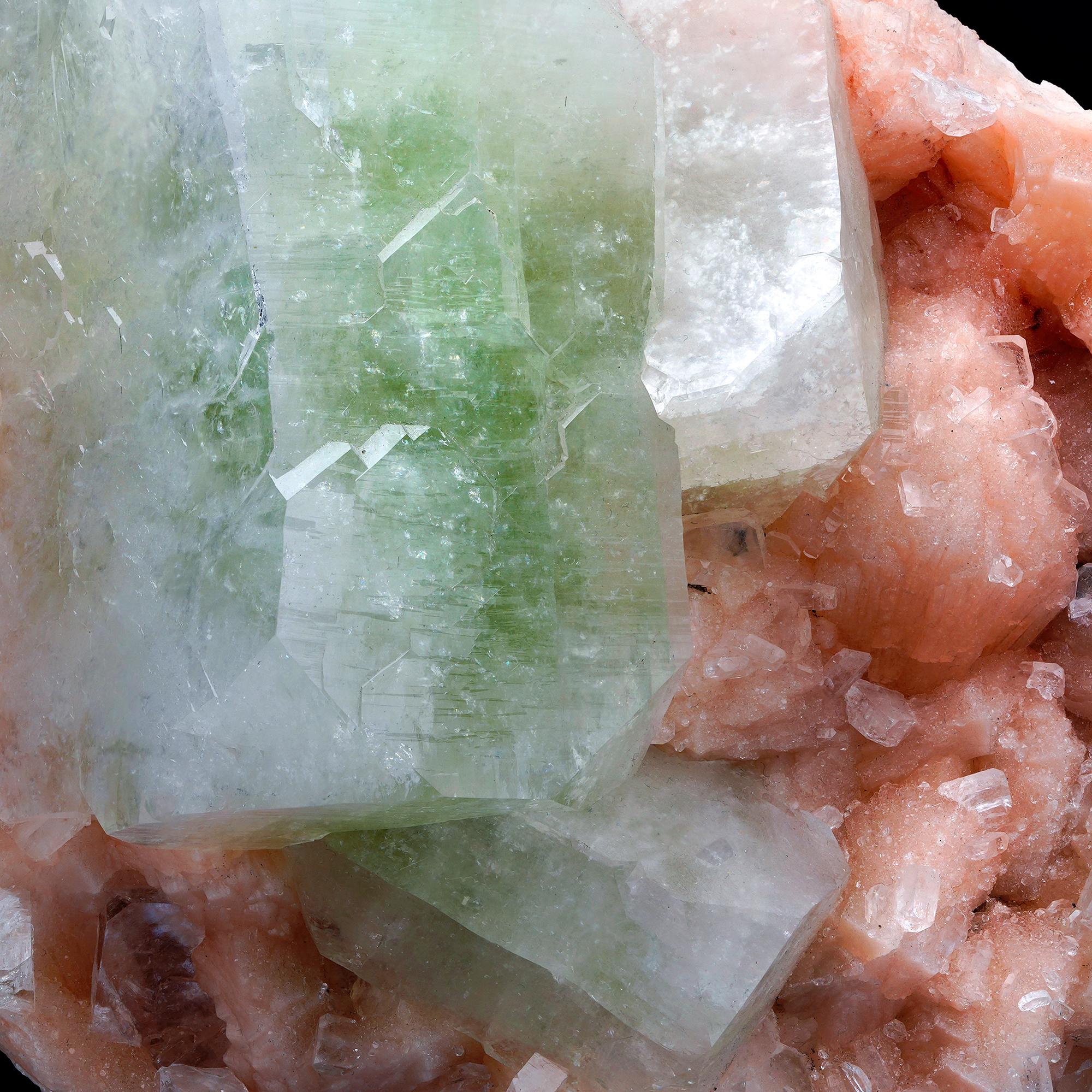 Apofillite verde su Stilbite in vendita 2