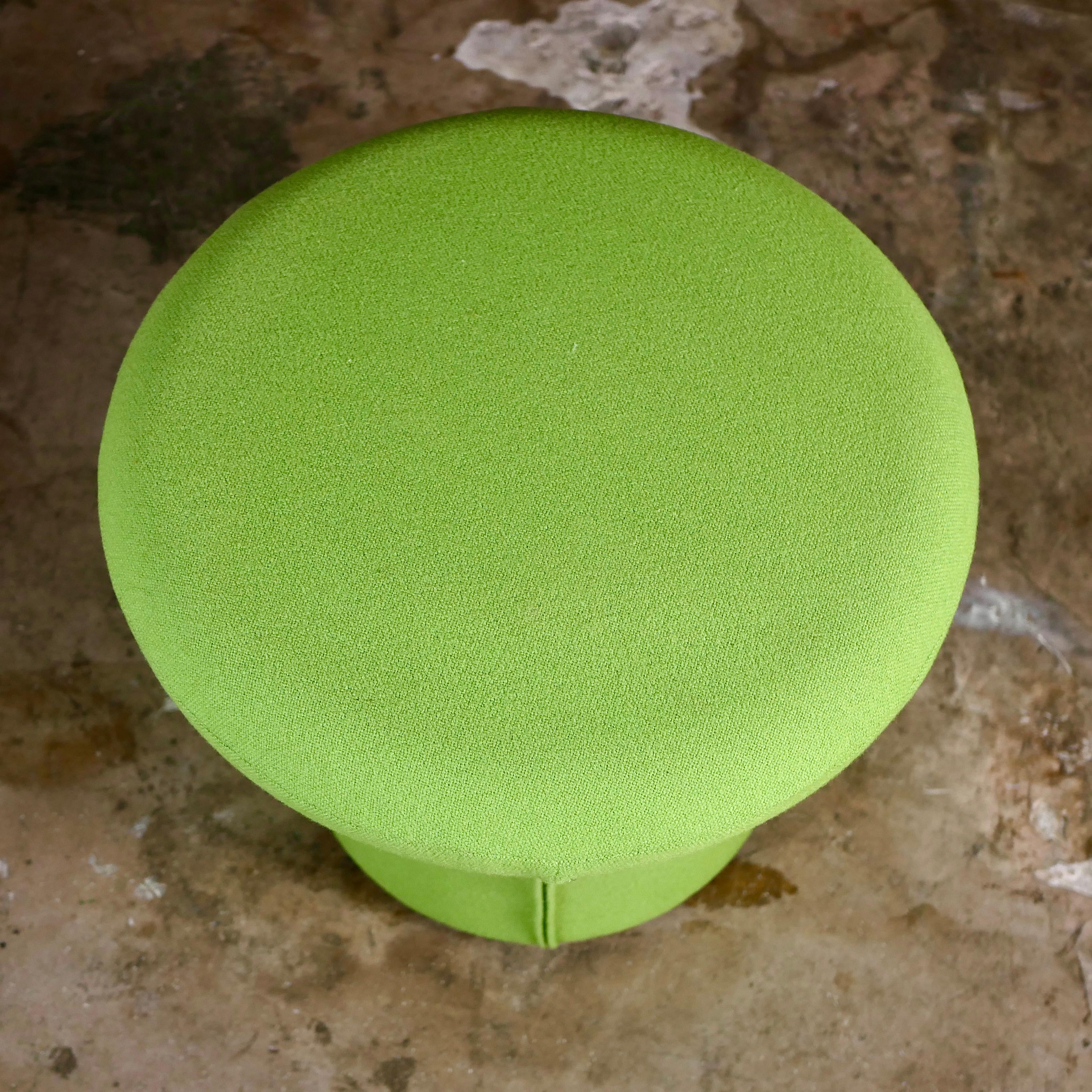Sillón y otomana en forma de seta de manzana verde de Pierre Paulin para Artifort, década de 1990 en venta 9
