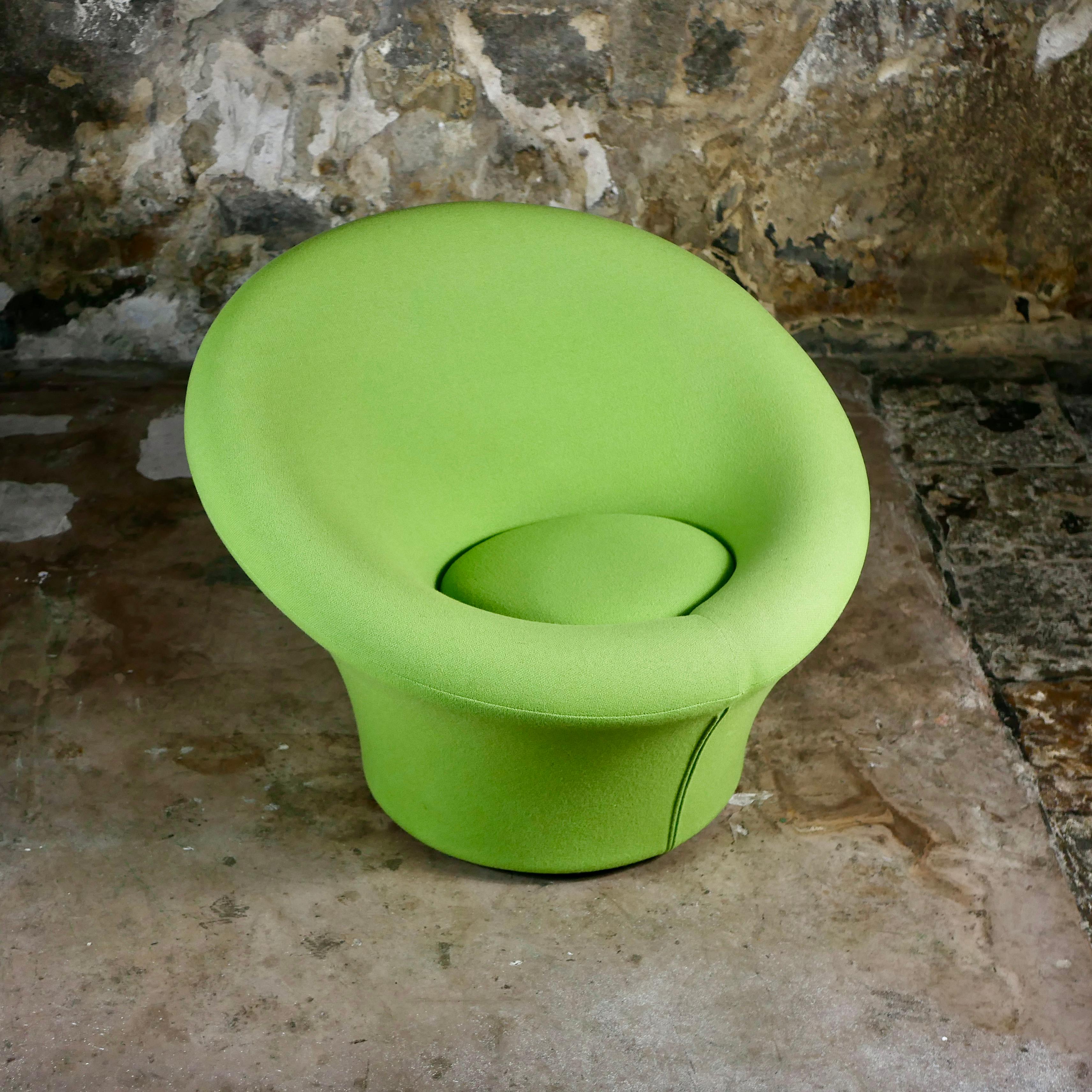 Sillón y otomana en forma de seta de manzana verde de Pierre Paulin para Artifort, década de 1990 Francés en venta