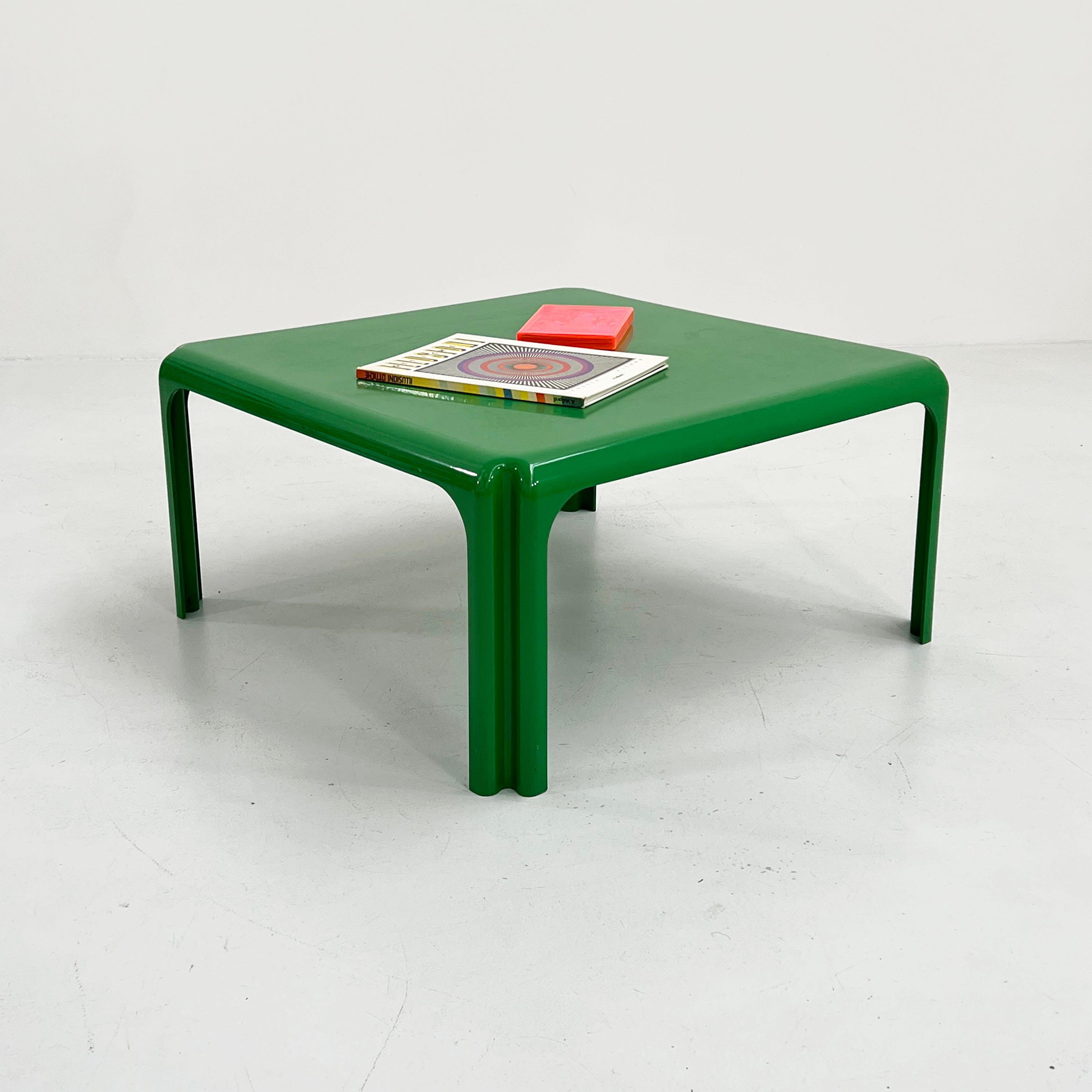 Green Arcadia 80 Coffee Table by Vico Magistretti for Artemide, 1970s In Good Condition In Ixelles, Bruxelles
