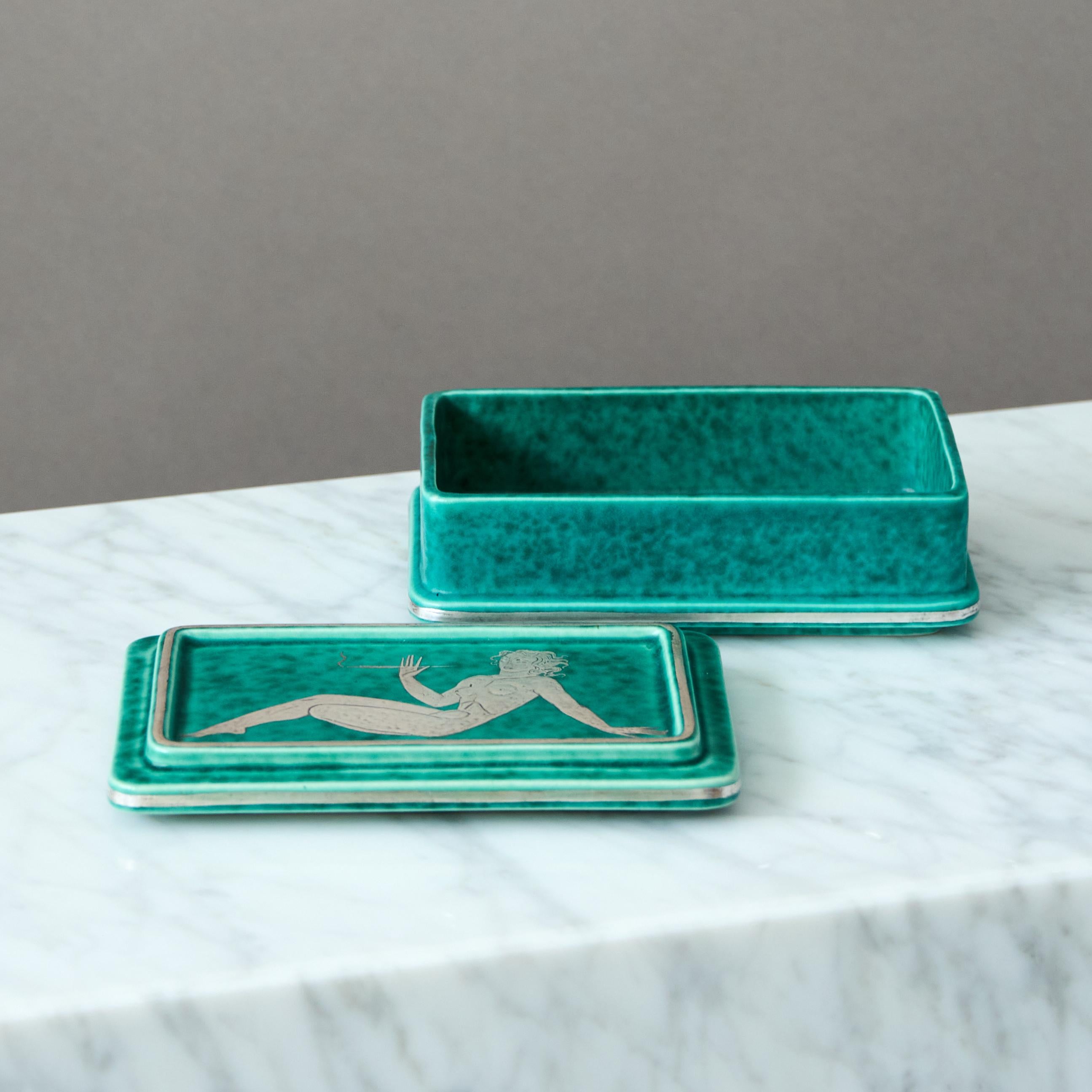 Smaltato Scatola in gres Art Deco verde 'Argenta' di Wilhelm Kage, Gustavsberg Svezia anni '30 in vendita