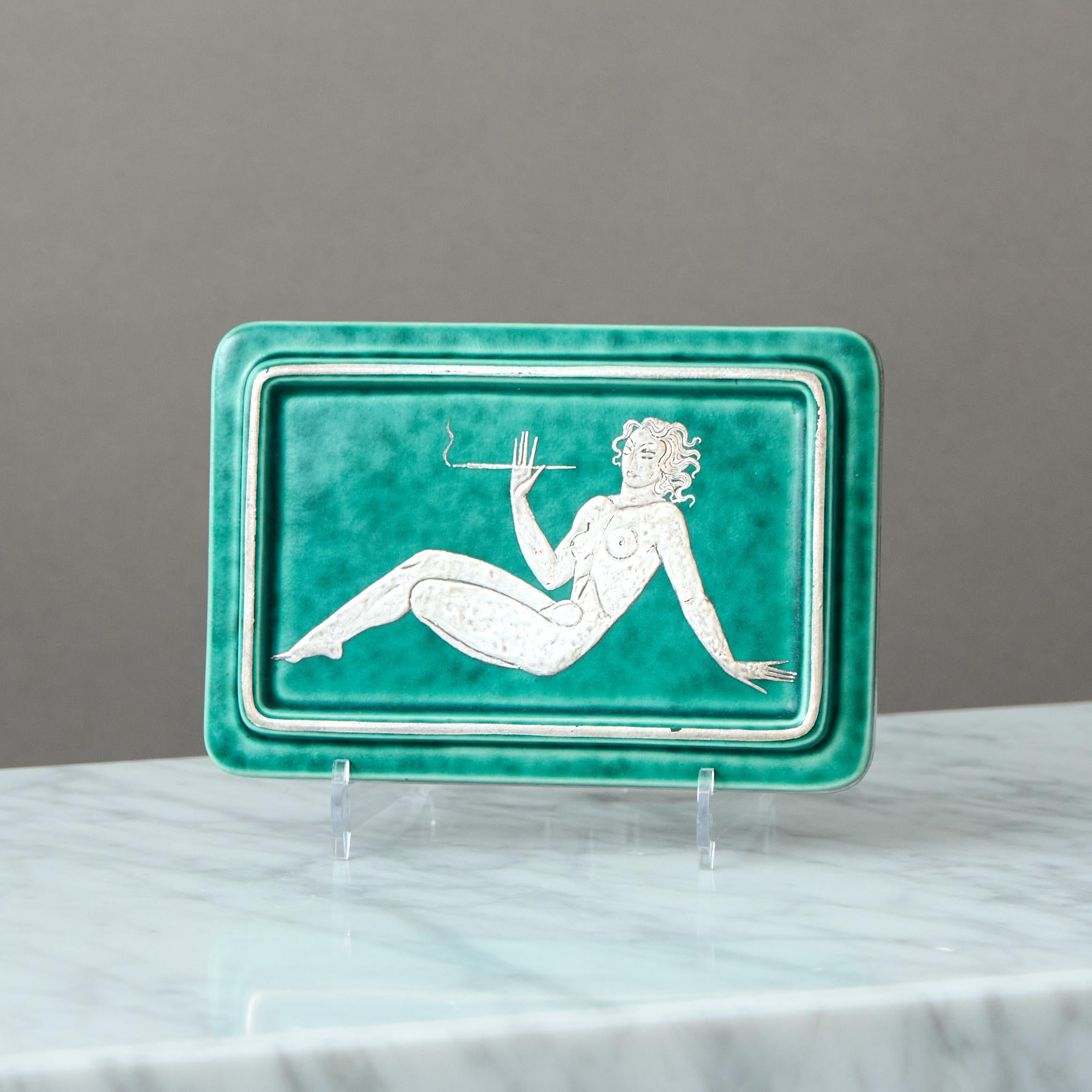 Scatola in gres Art Deco verde 'Argenta' di Wilhelm Kage, Gustavsberg Svezia anni '30 in vendita 1