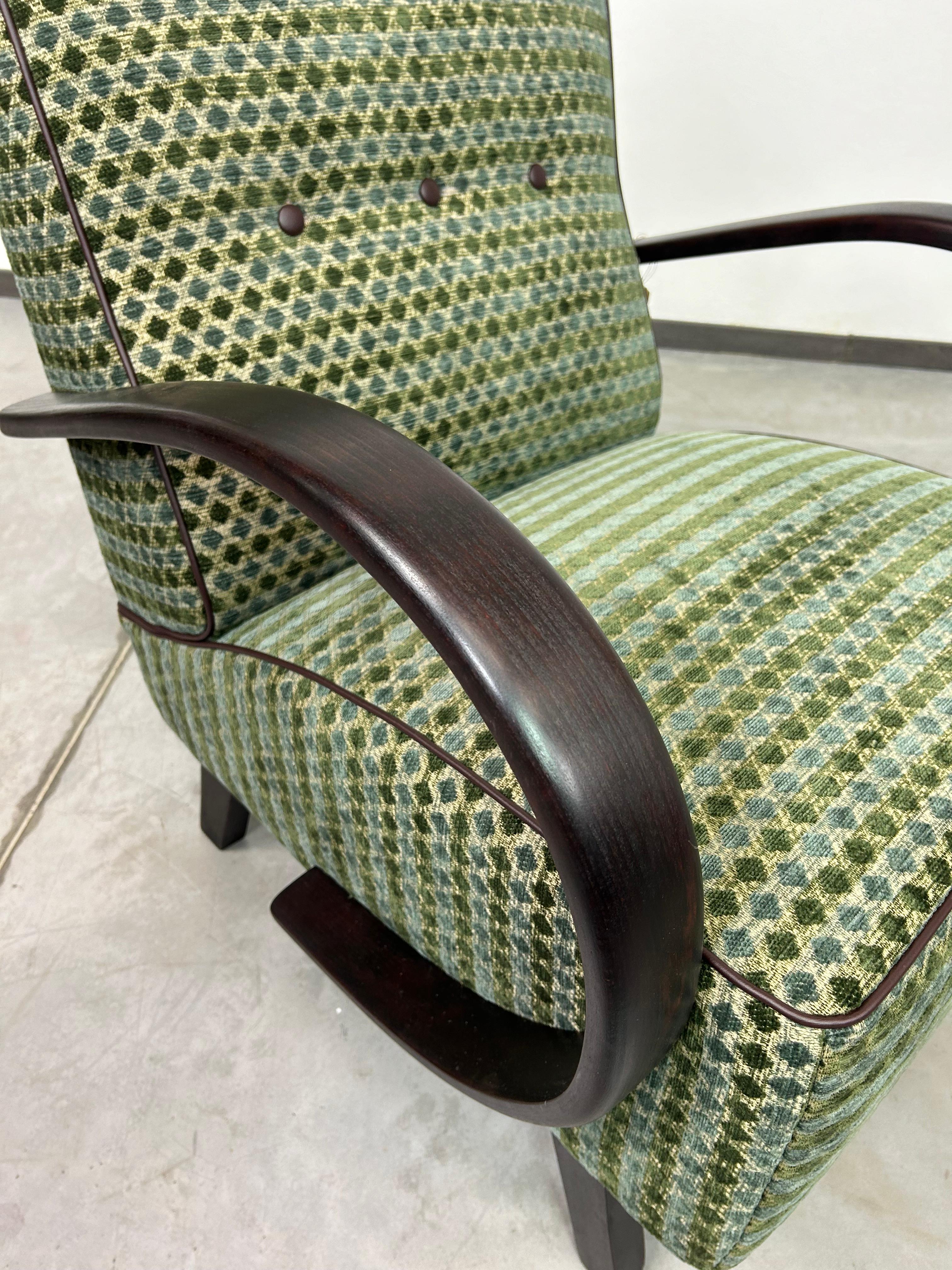 Art Deco Green art deco armchair by Jindřich Halabala